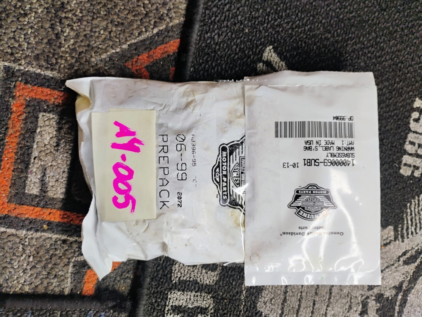 OEM Harley-Davidson Saddlebag Hardware Kit Prepack 68396-95