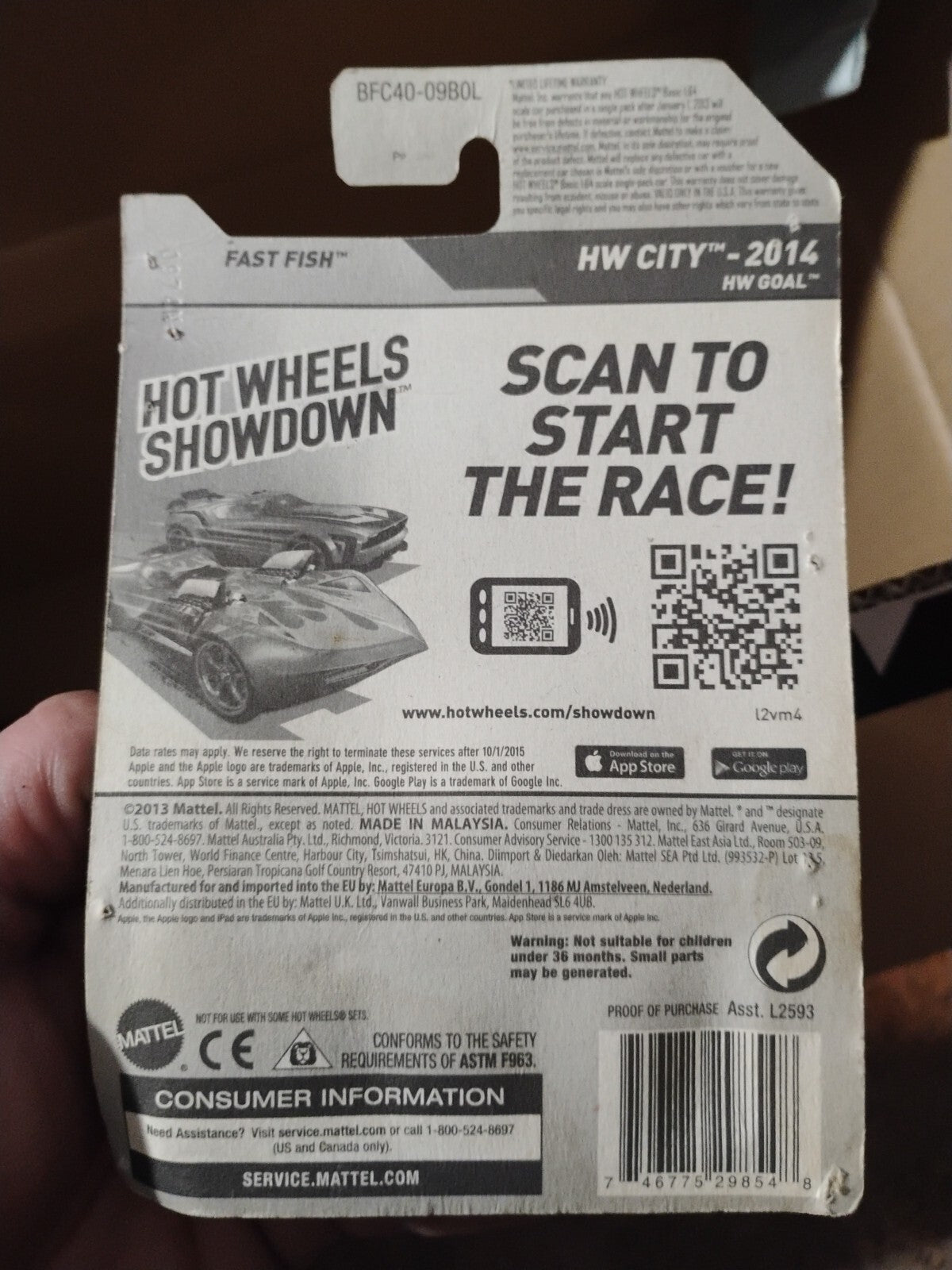 2014 Hot Wheels Fast Fish /red HW City #17/250 New On Card B19