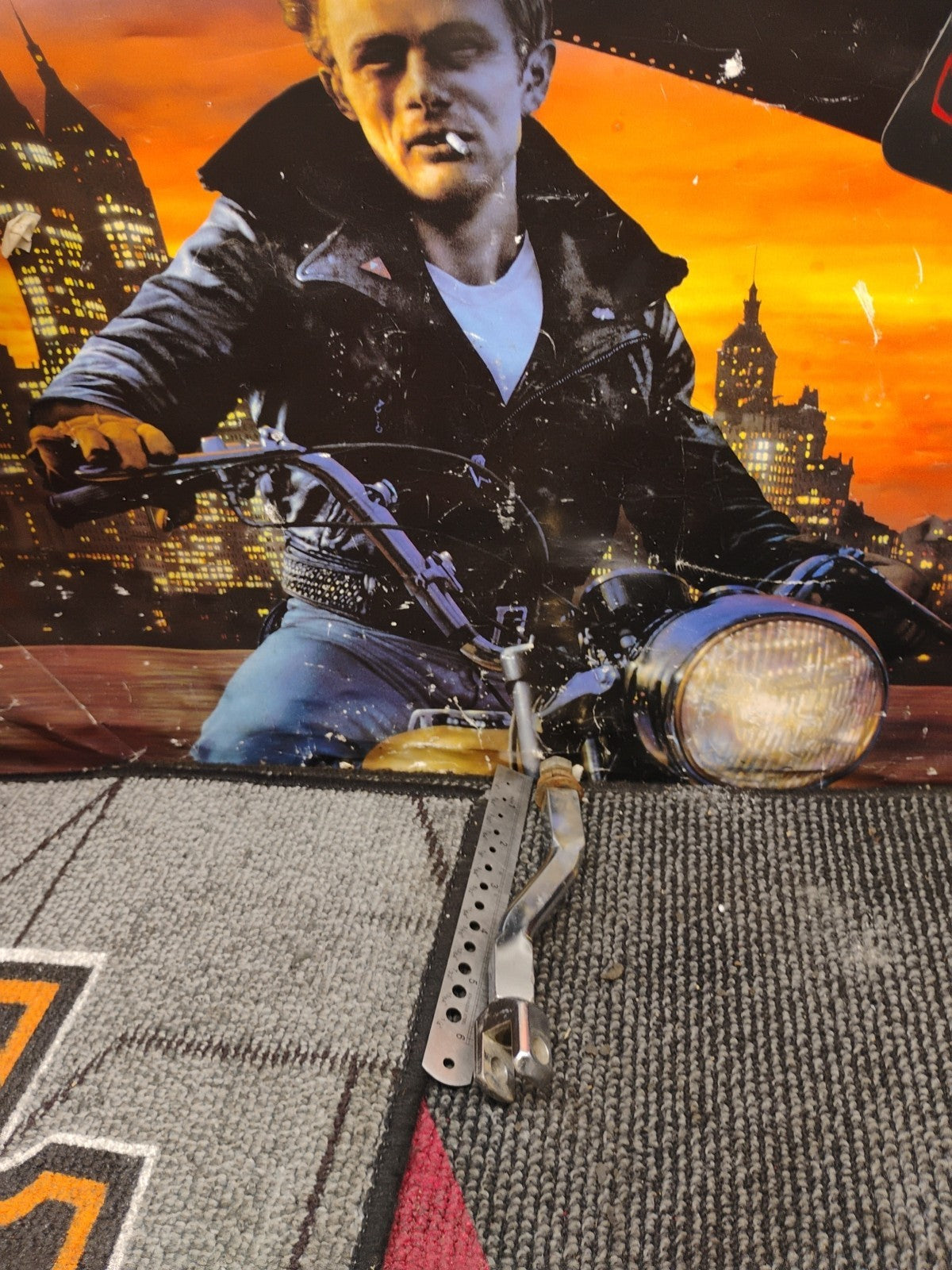 1 Used Kinky Side Harley Davidson HwPeg Replacement 49106-78T Sportsterr