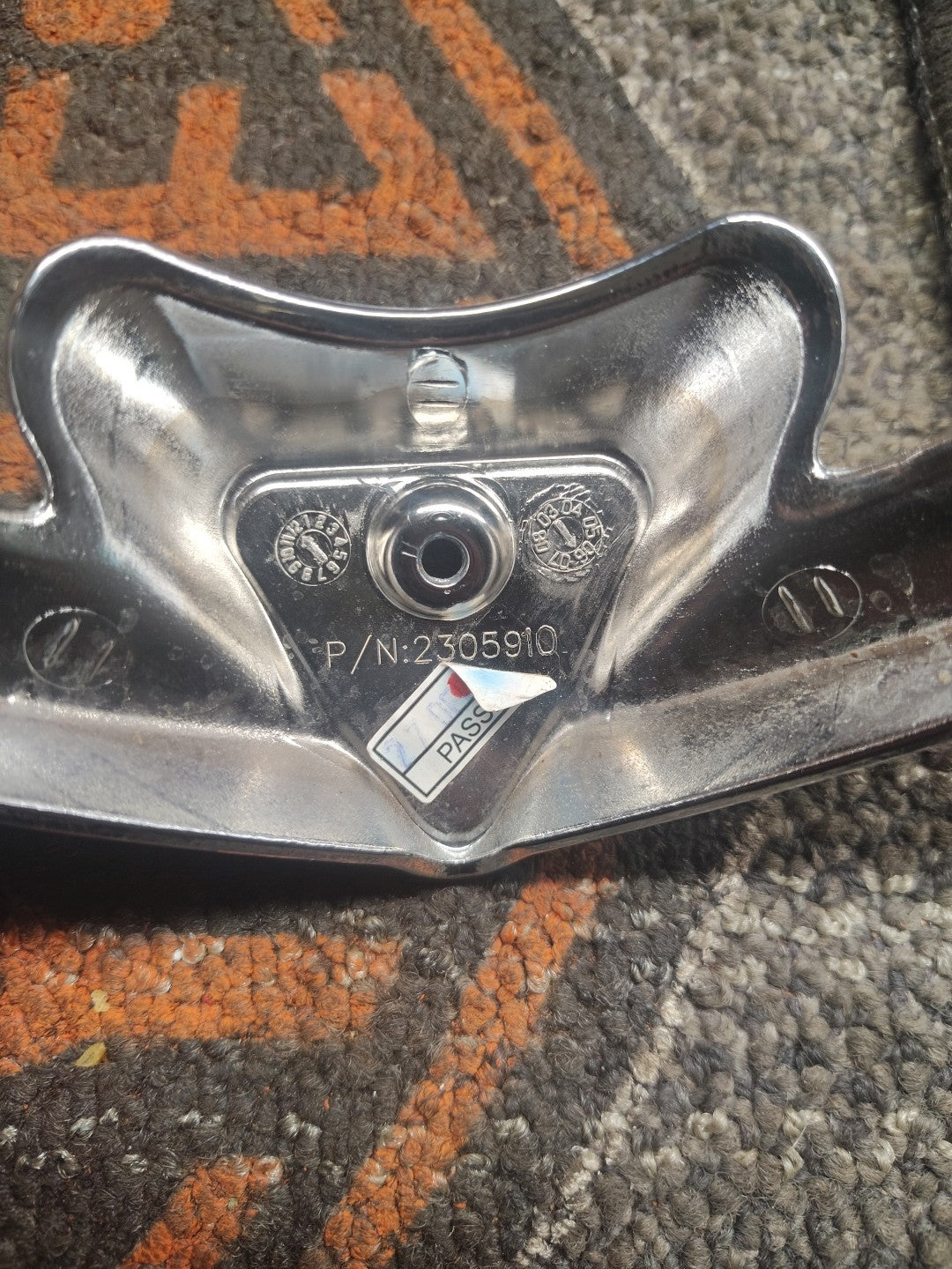 06-18 Triumph Rocket III Classic Roadster Front Fender Tip