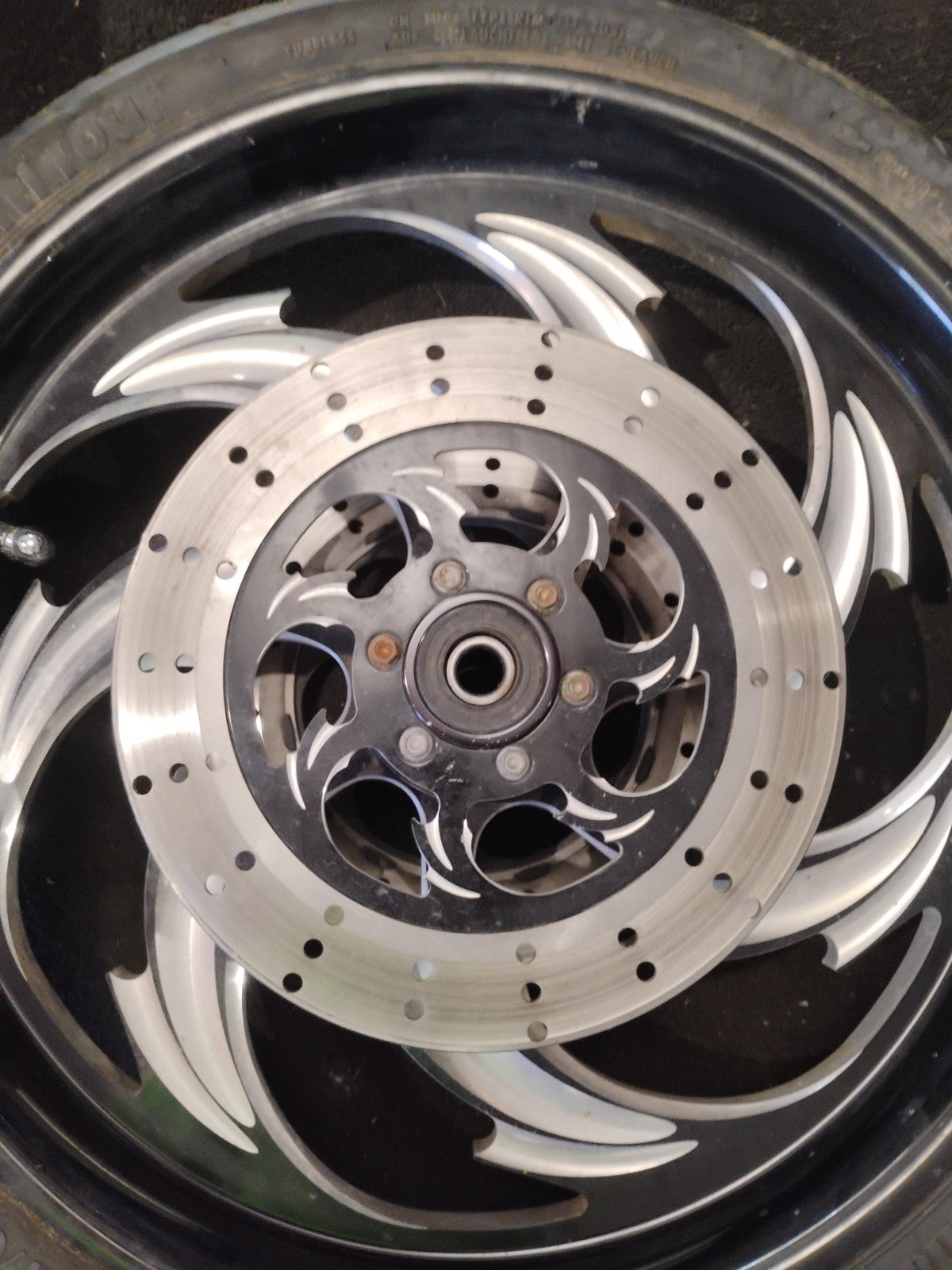 17 Indian RC Comp Savage Front Wheel Tire Rotors 21350-9978-85E 130/60 21