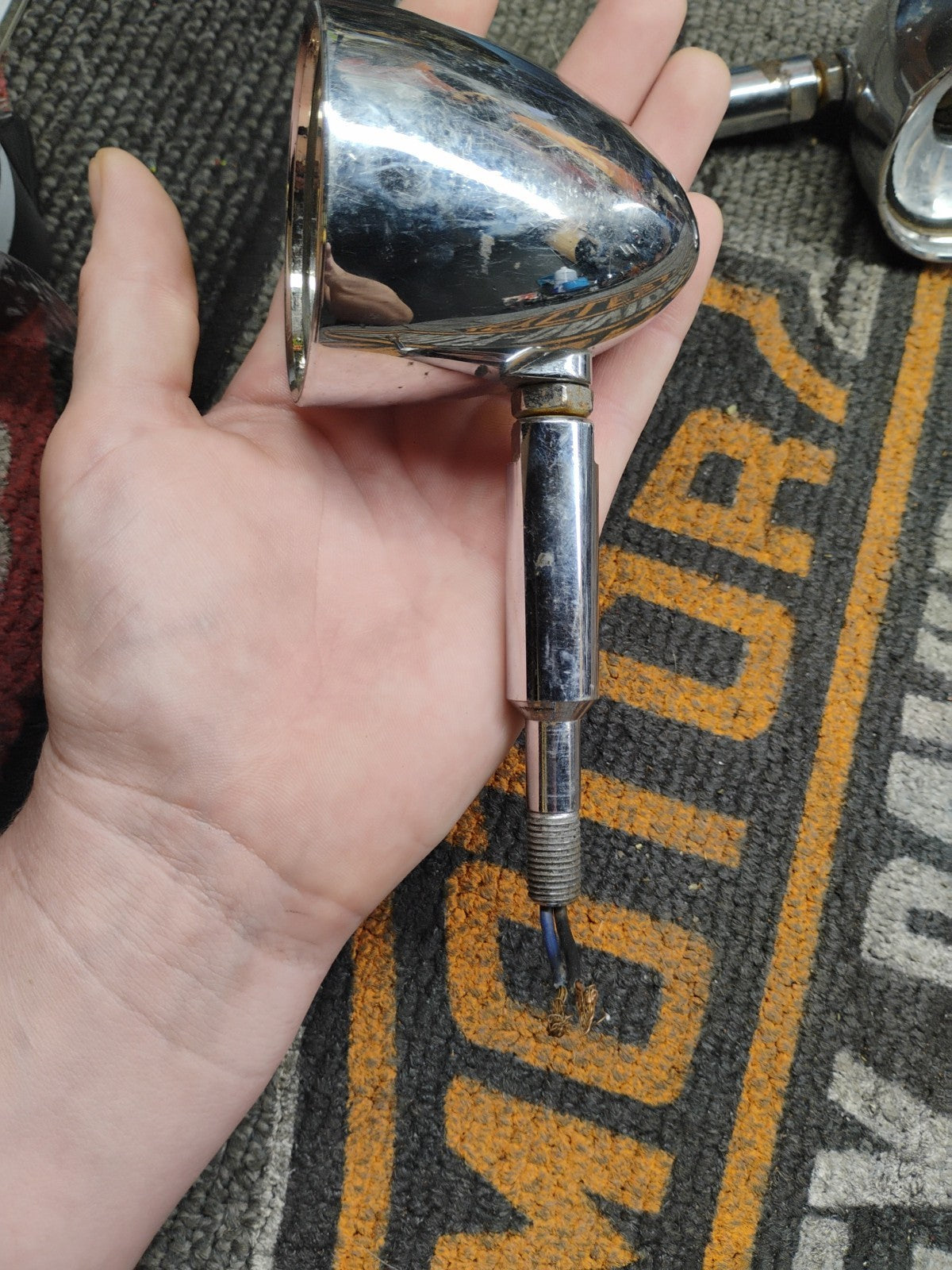 Pair Harley Davidson Bullet Turn Signals Housing and Stalks brackets