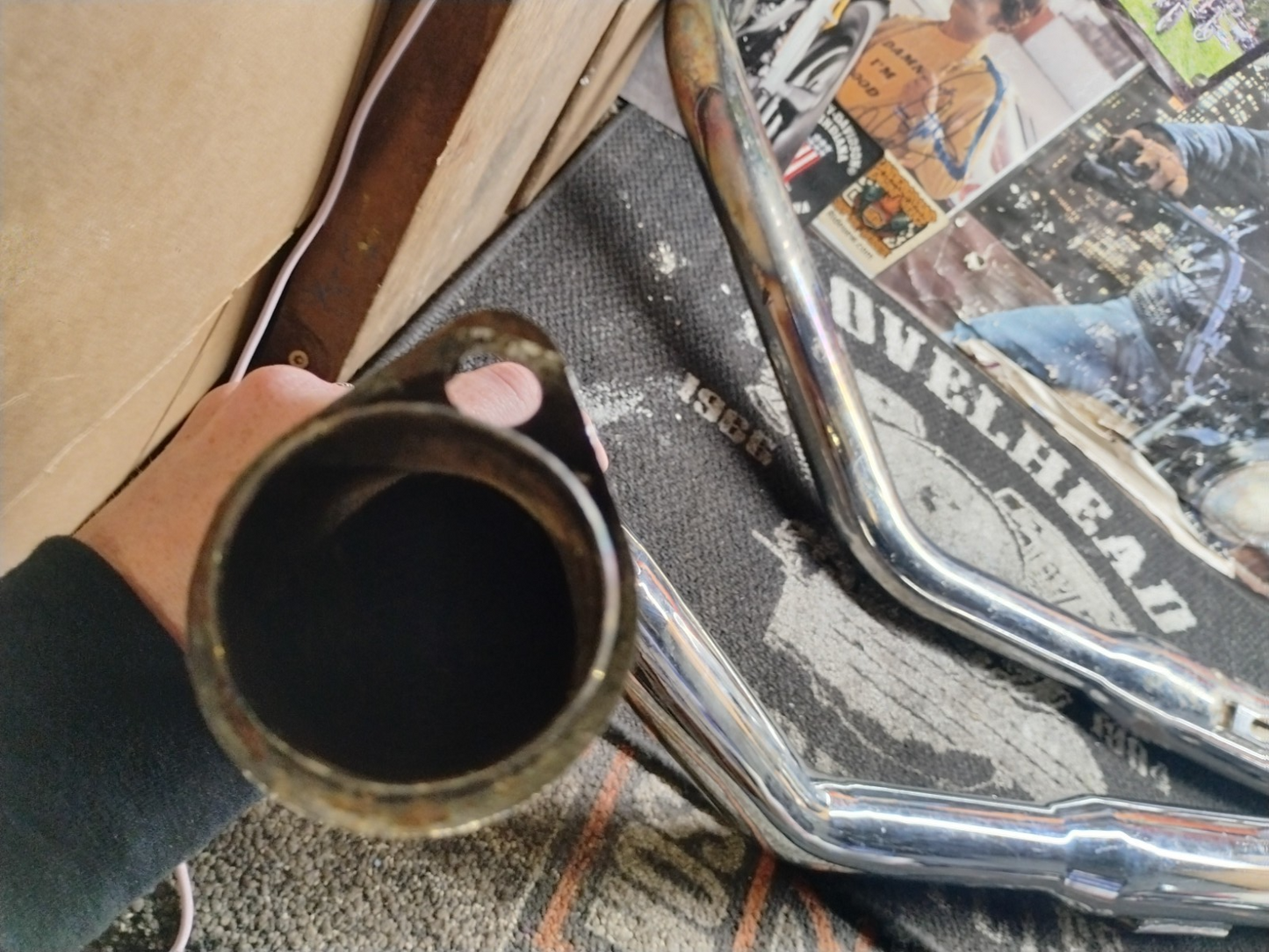 “Harley-Davidson Shovelhead Slash-Cut Drag Pipes Exhaust Set (Aftermarket)”