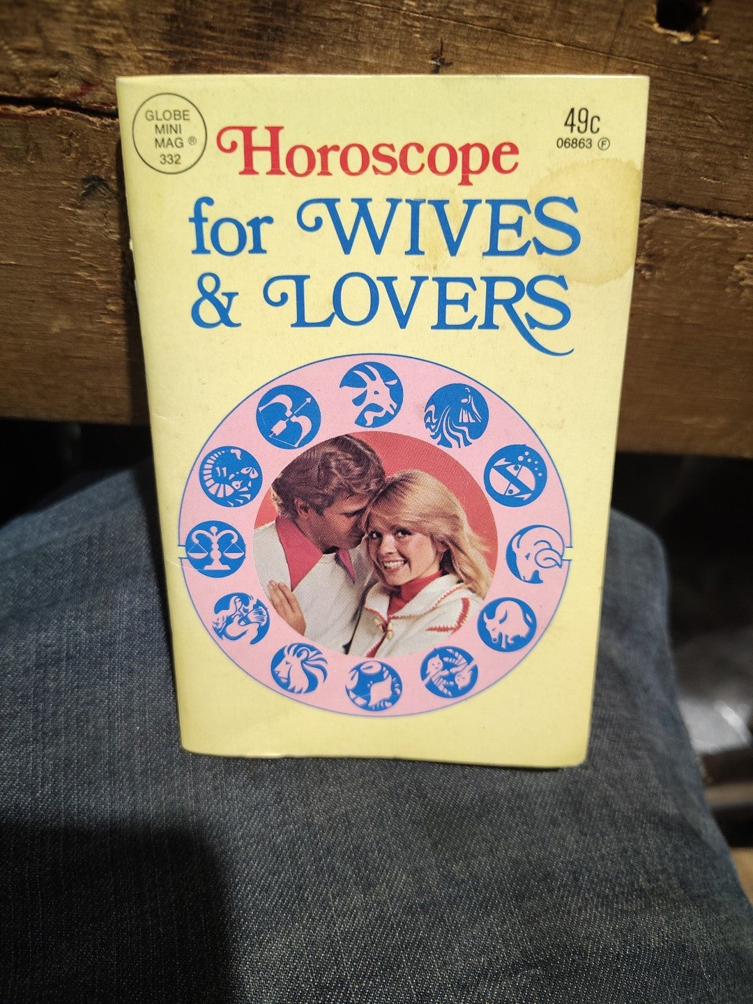 1981 Horoscope For Wives And Lovers Globe Mini Mag 332