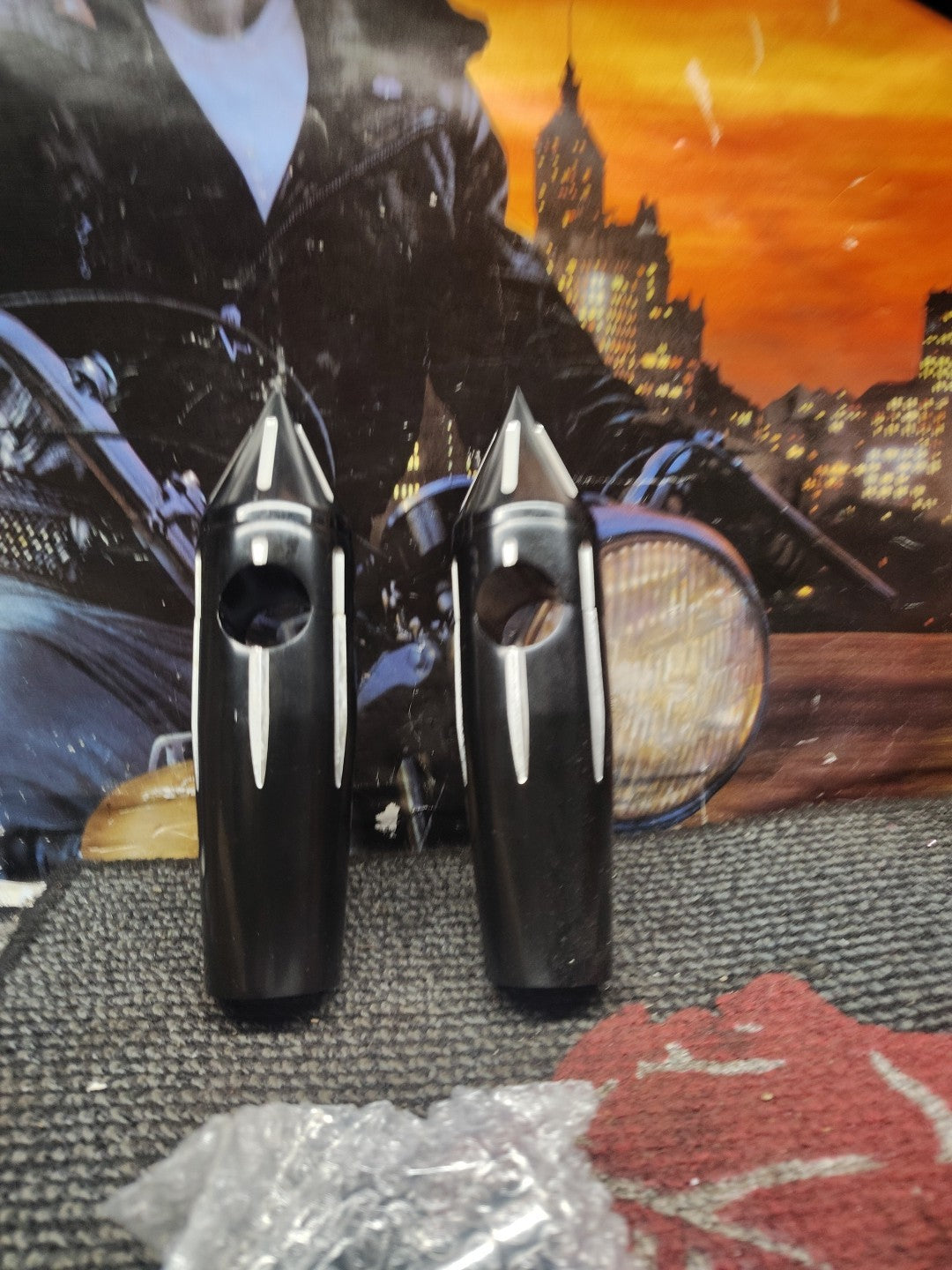 1" Hole Spike Motorcycle Handlebar Risers Black& Silver Spikes 4In Rise