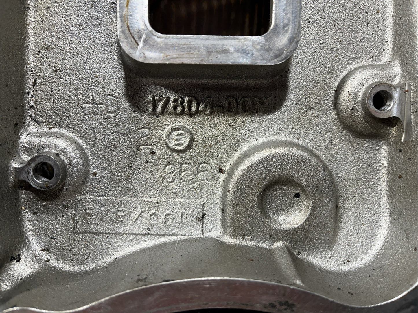 2001 BUELL BLAST P3 ENGINE TOP END CYLINDER HEAD COVER