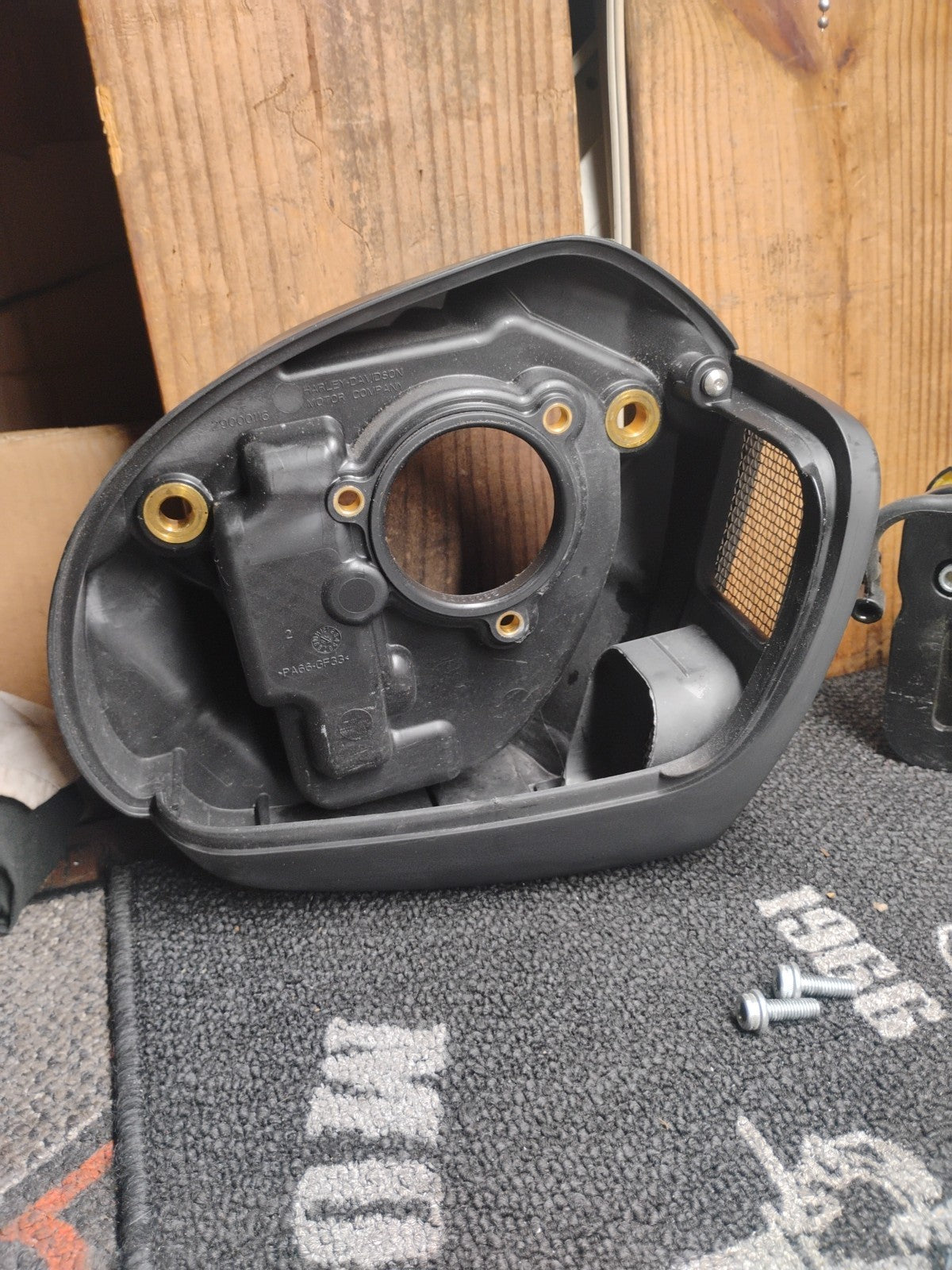 Stock Harley Davidson M8 114 Air Cleaner System