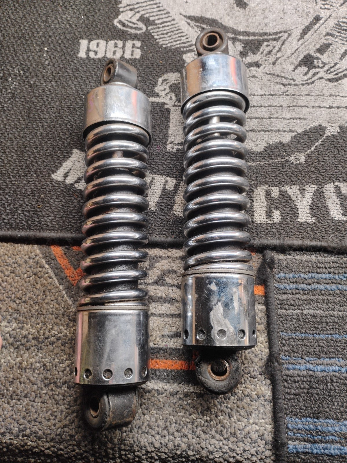 OEM Harley Davidson FXD Dyna Rear Shocks Wide Glide Low Rider Super Glide