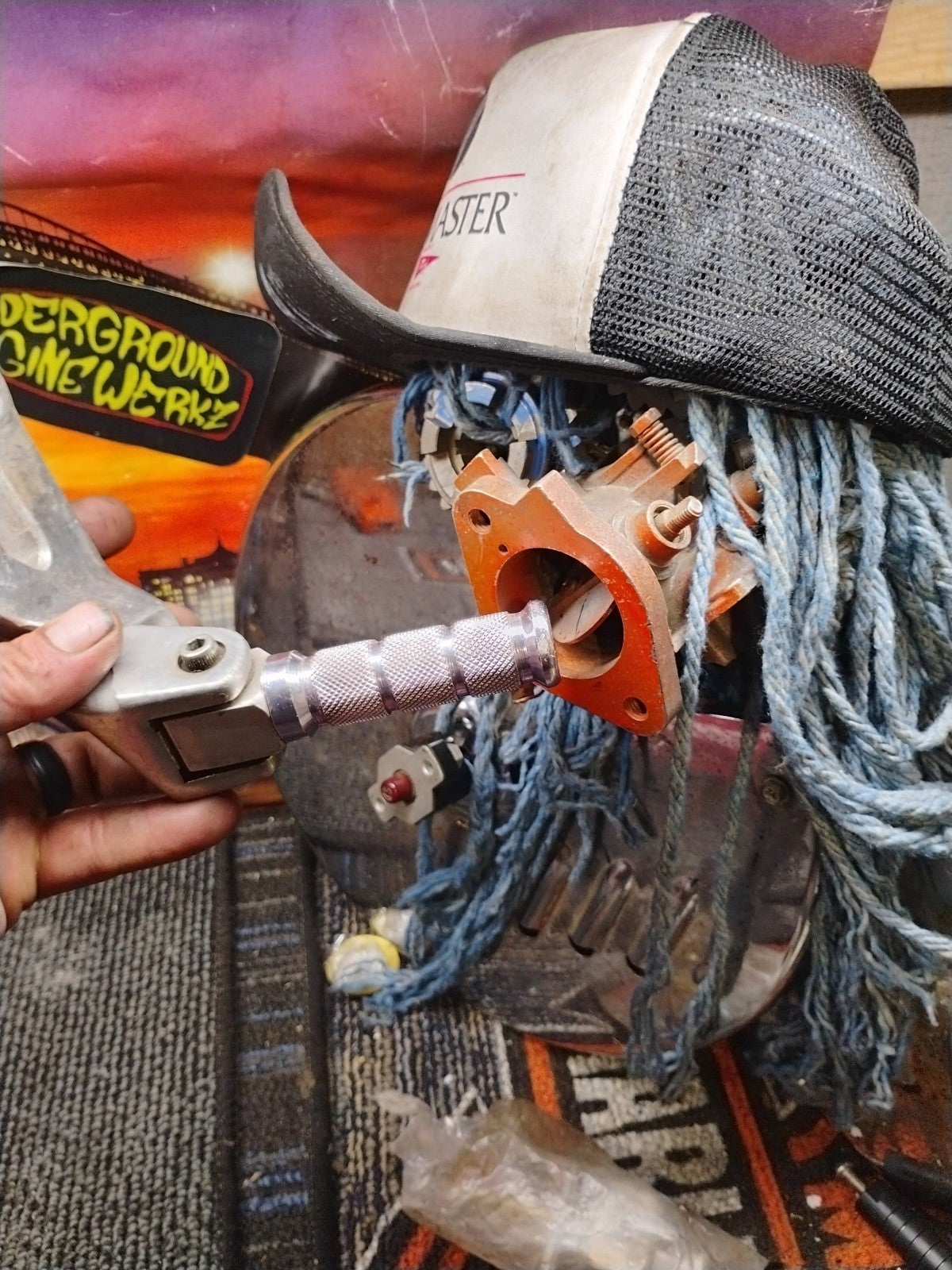 1995 Yamaha YZF600R YZF 600 YZF600 R 600R Right Rear Foot Peg Pedal Mount Back