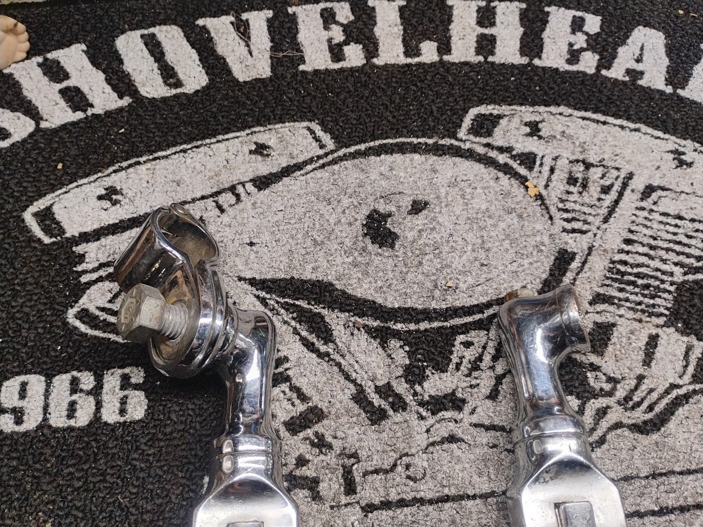 Chrome Highway Pegs w/ Clamps ISO Style Harley Touring Softail Dyna Engine Guard