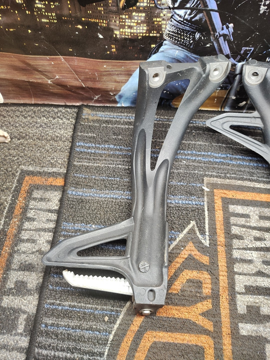 Triumph Speed Triple R Genuine Tandem Step T0401A08 First Come First Served