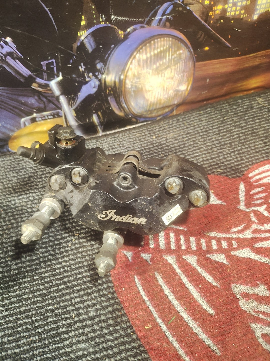 2014 14-18 Indian Chieftain Left Right Front Brake Caliper Pad Pair Set OEM