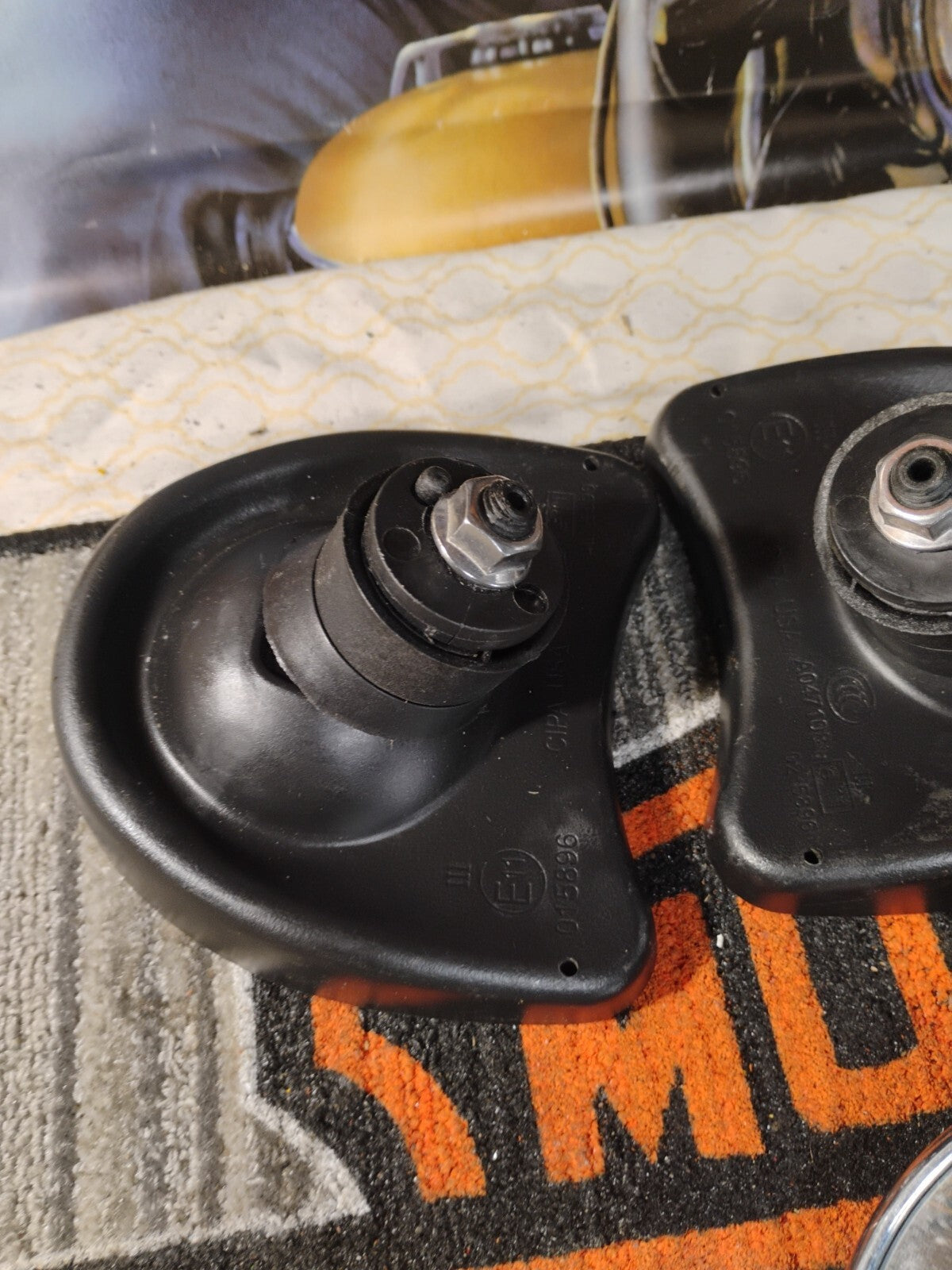 HARLEY DAVIDSON A047108 46R-028062 H-D REAR VIEW MIRRORS OEM left right touring