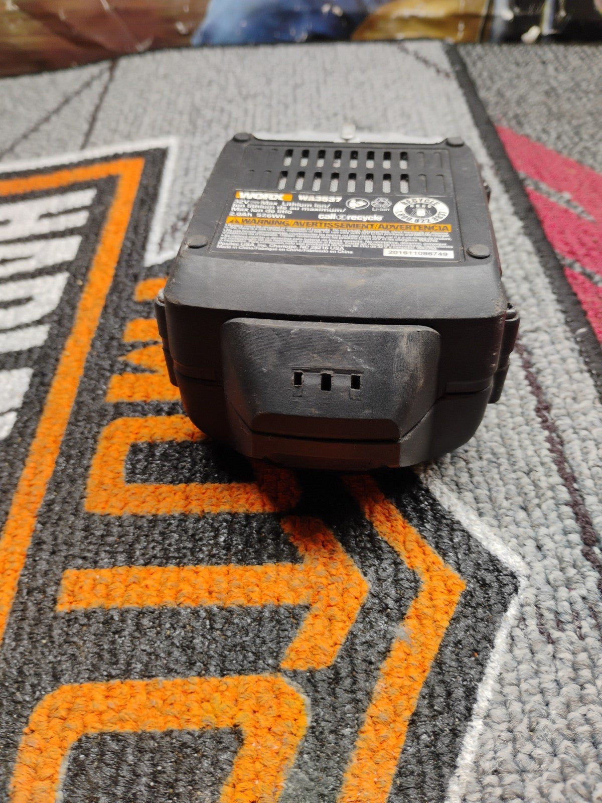 Worx 32V Battery Max 2.0Ah WA3537 Lithium Ion Rechargeable OEM Genuine-B1B1-1