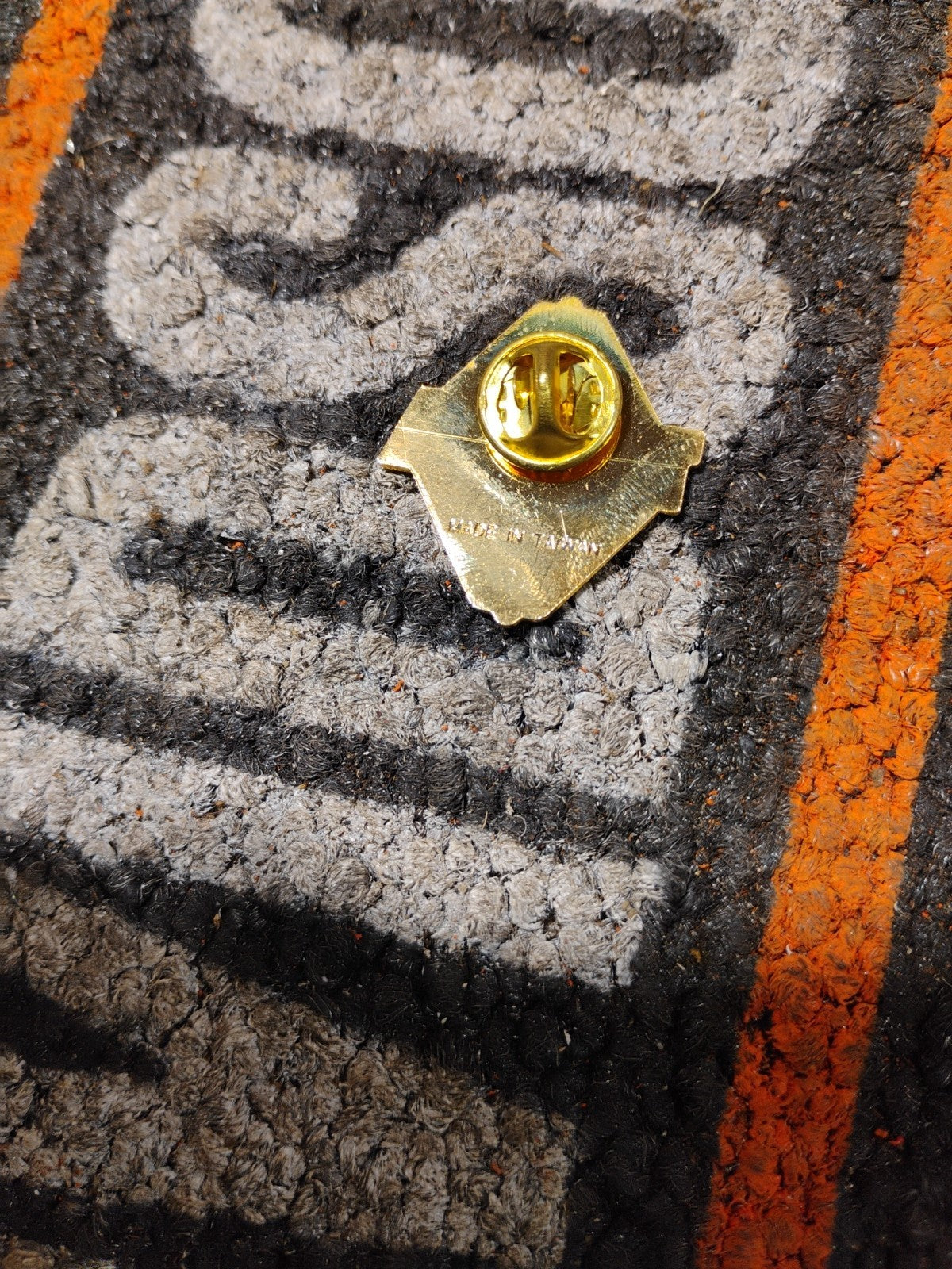 OG- 1999 MDA HARLEY DAVIDSON MOTORCYCLES PIN MINT CONDITION!!!!!!