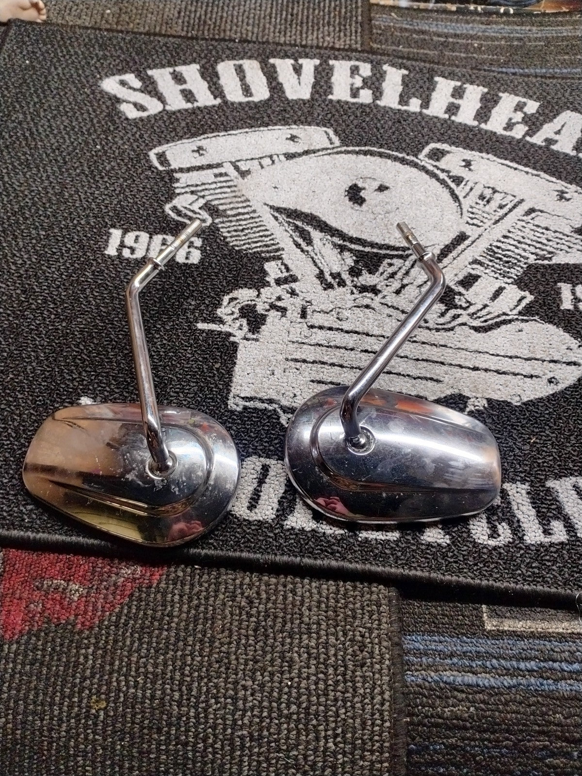 Set of 2 HARLEY DAVIDSON Short Stem Mirrors L E11 001084 Chrome Left/Right Pair