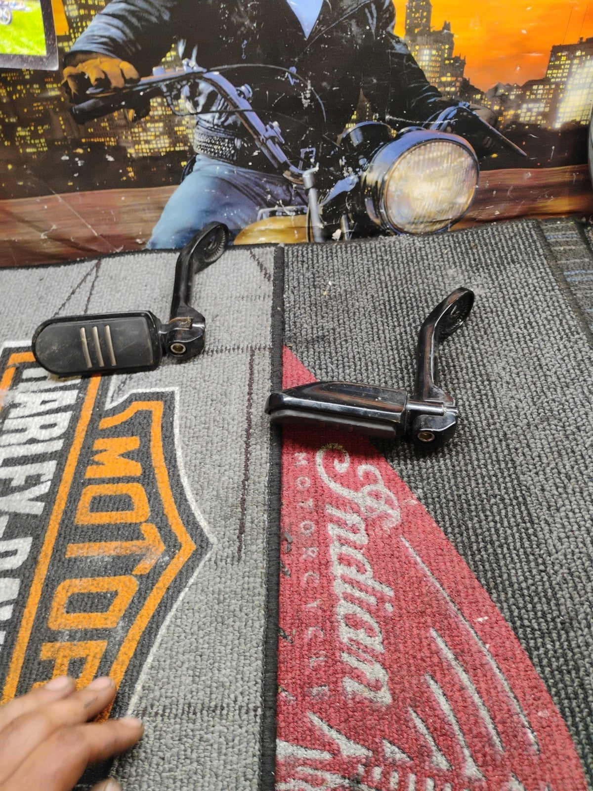 Junjumoto 32mm Black Angled Used Replacement Highway Foot Pegs Bs