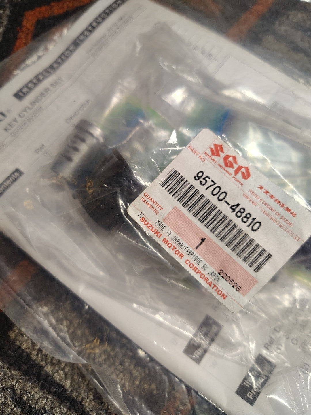 SUZUKI SIDE CASE LOCK SET GSX-S1000 GT GX 2022-2024 OEM NEW 95700-48810