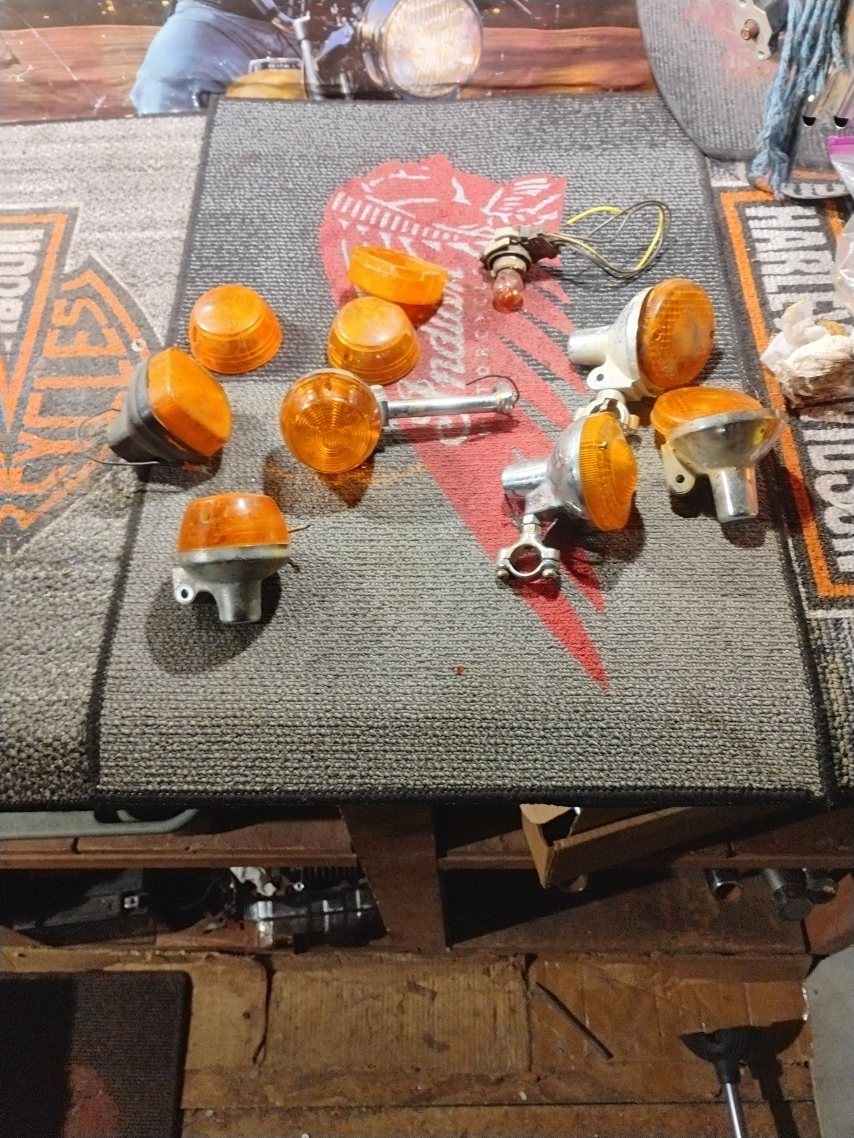 1972 1973 1974 1975 Kawasaki F7 F11 F12 G5 Ke 100 125 175 250 Turn Signals?