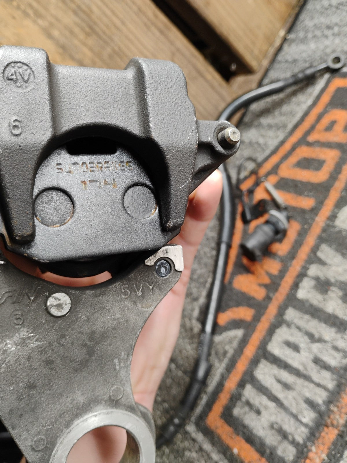 09-11 YAMAHA YZF R1 Rear Brake Caliper Master OEM Stock Good #0110