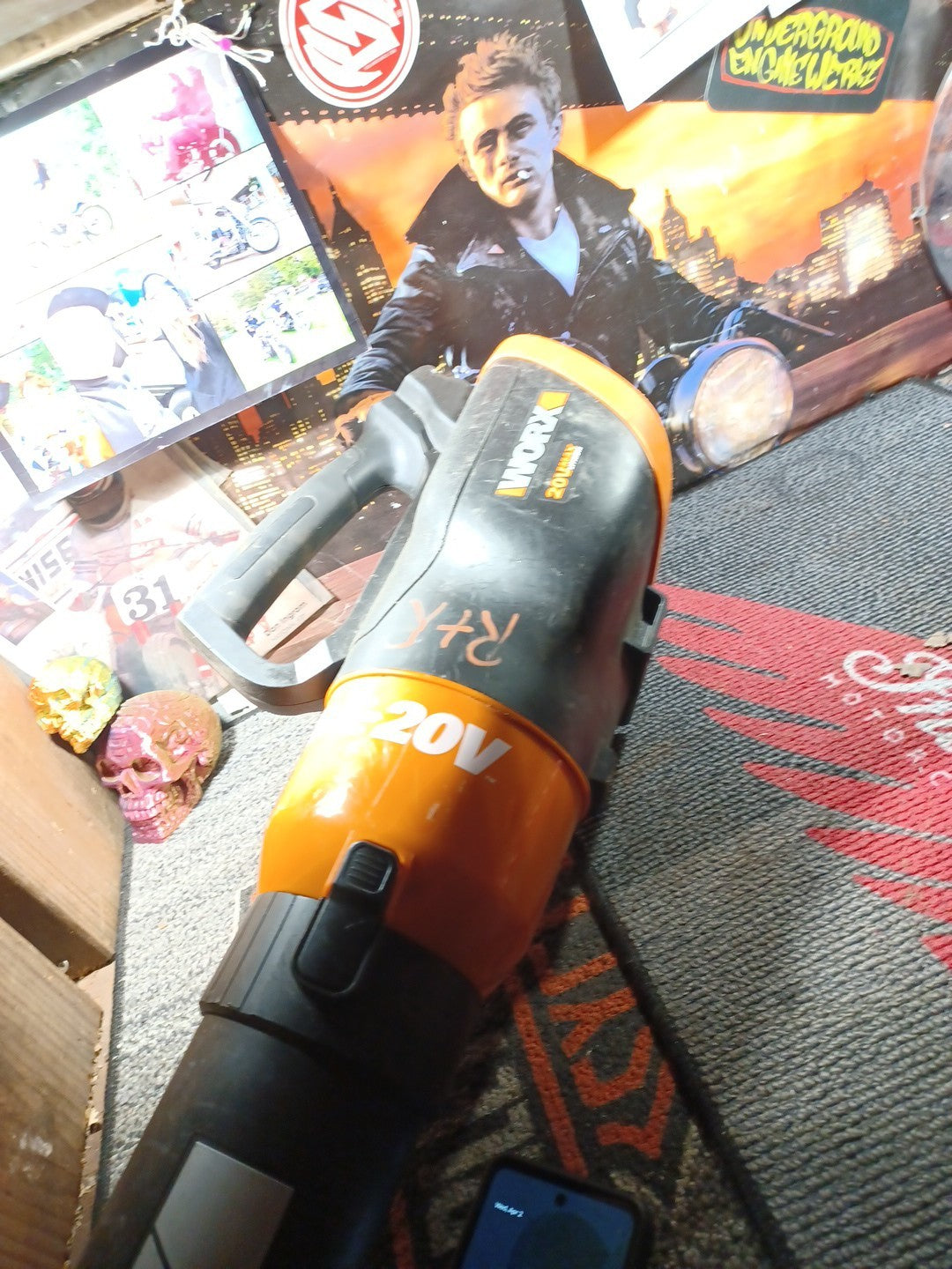 WORX WG546 20V Max Li-Ion Cordless Leaf Blower No Battery UNTESTED