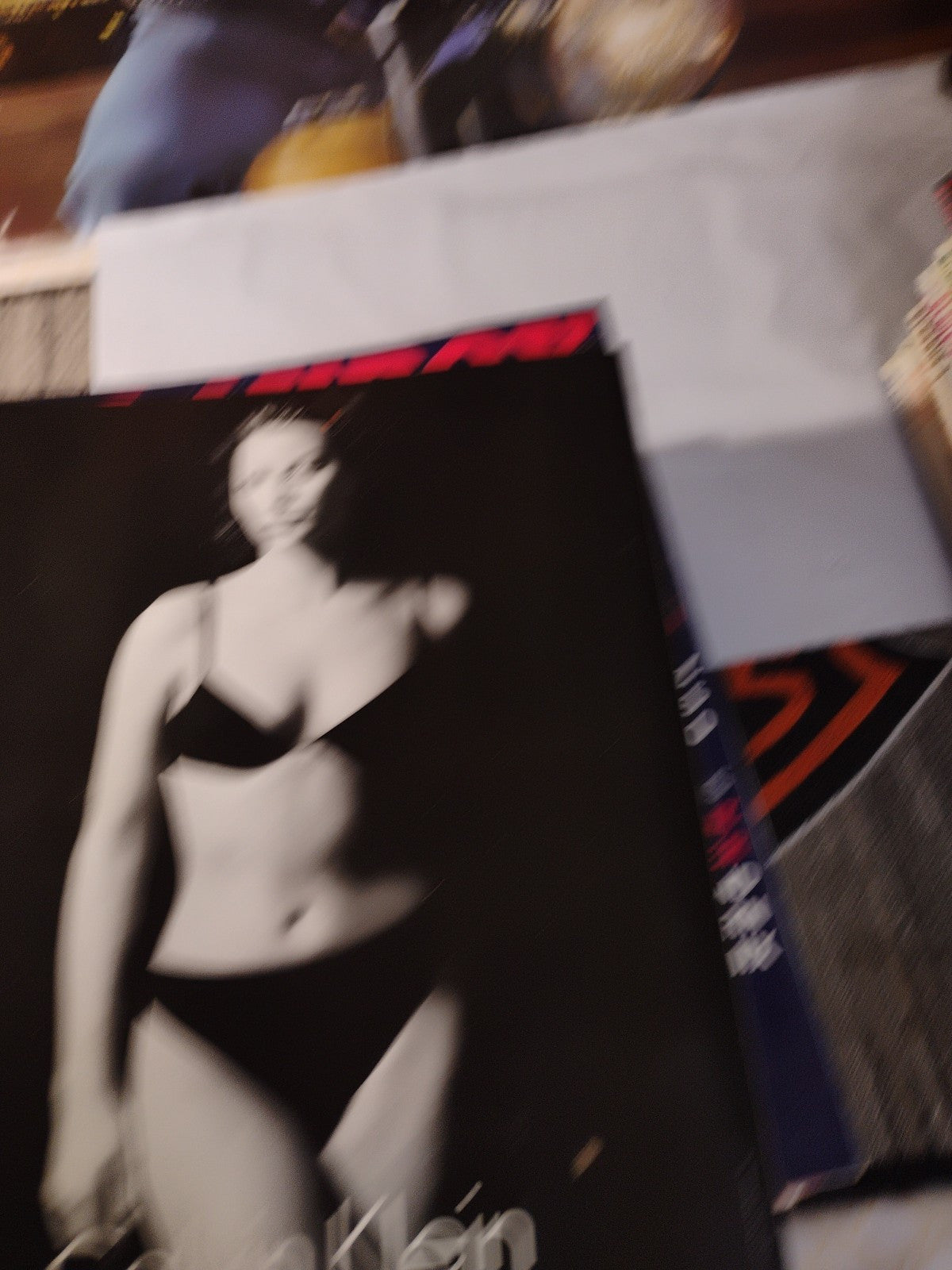 Playboy Magazine January 1996 - PAMELA ANDERSON Holiday Anniversary Issue