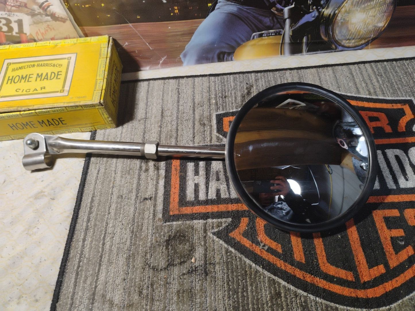 Used Freightliner Center Ball Stud Tripod Mount Mirror - P/N A22-72071-000