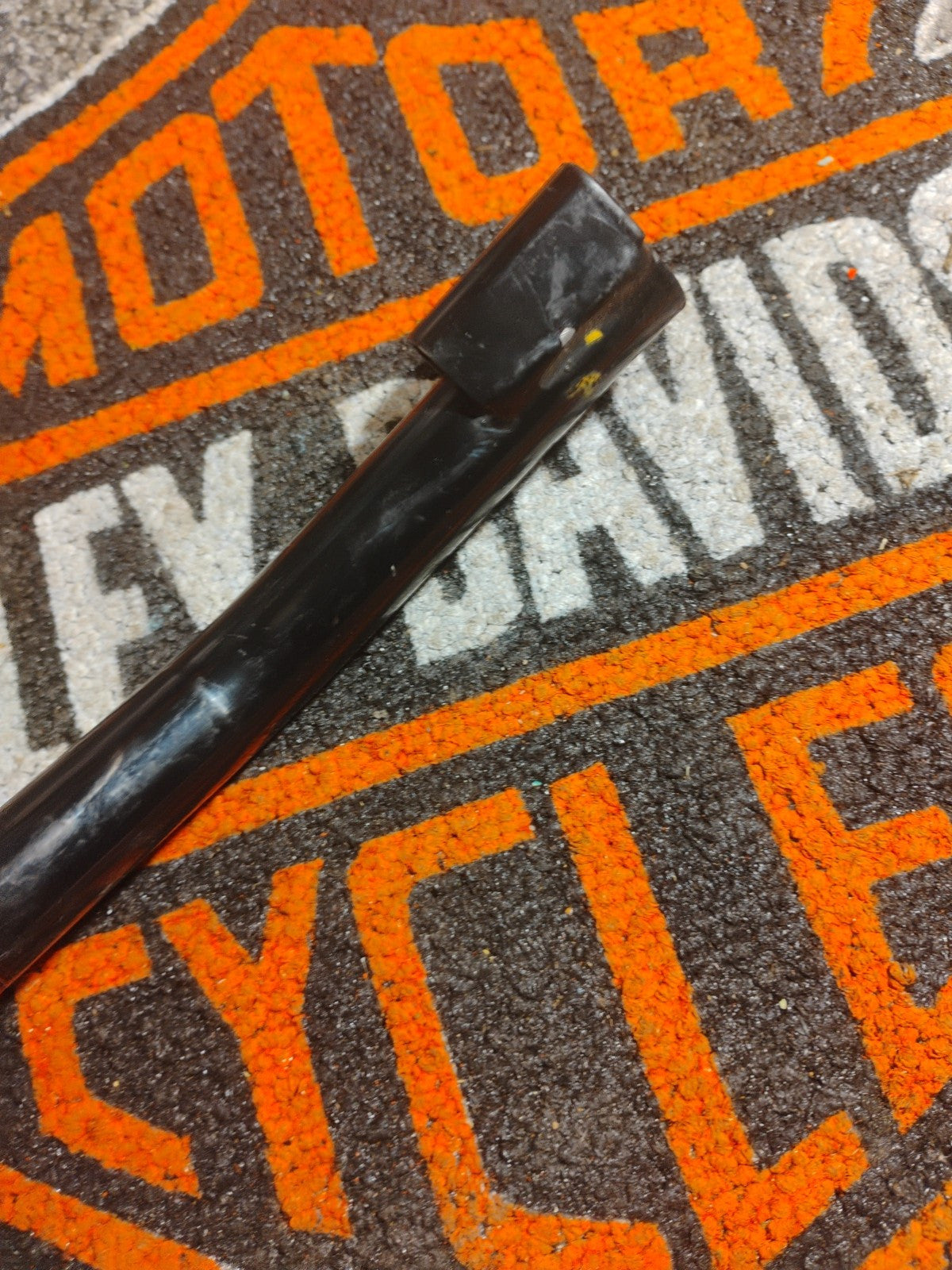 RARE Genuine Harley Davidson Dyna FXD Exhaust Muffler Mount Bracket 2007