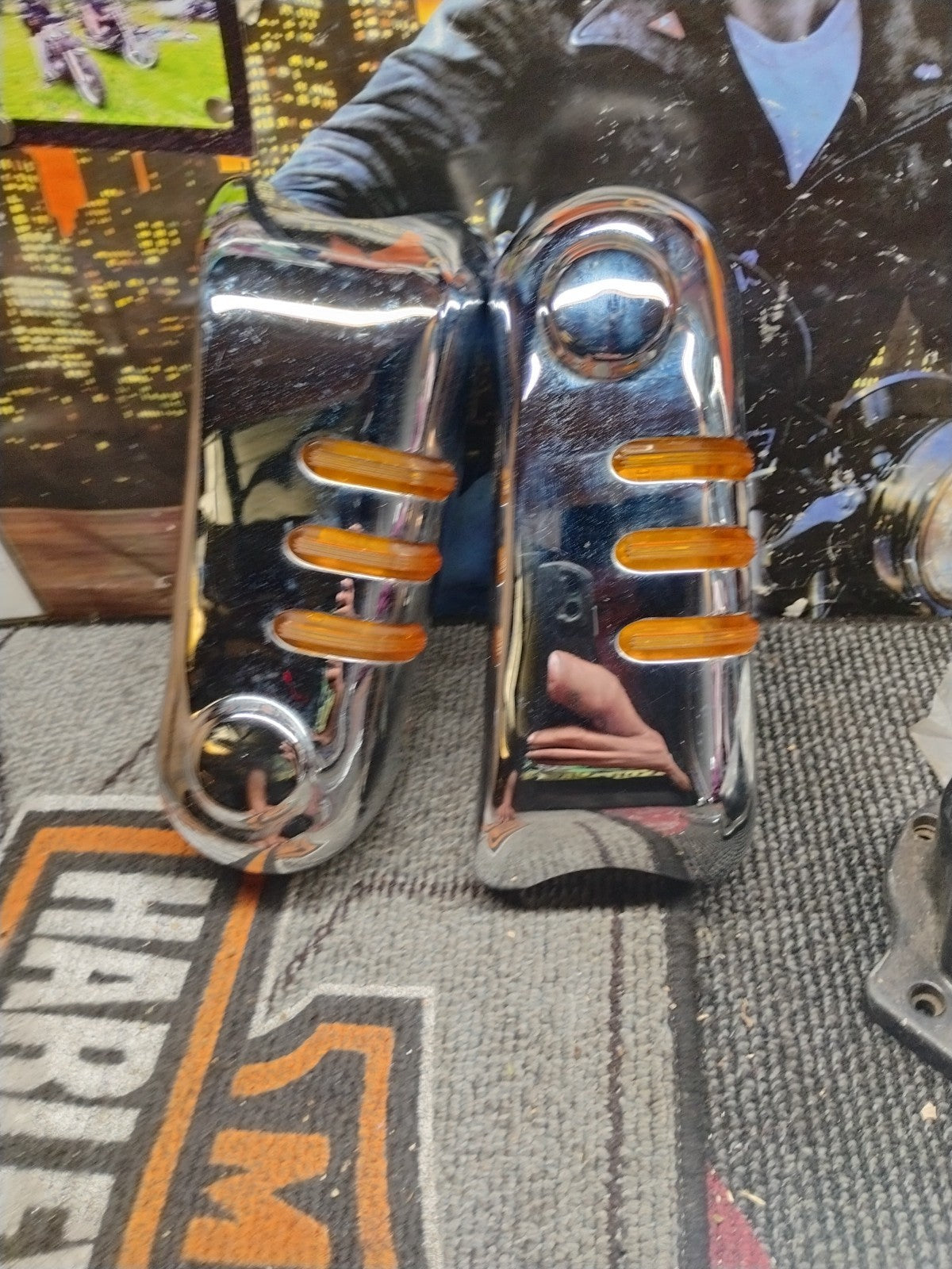 HARLEY DAVIDSON TOURING FLH LOWER FORK COVER SLIDER W/ RUNNING LIGHTS