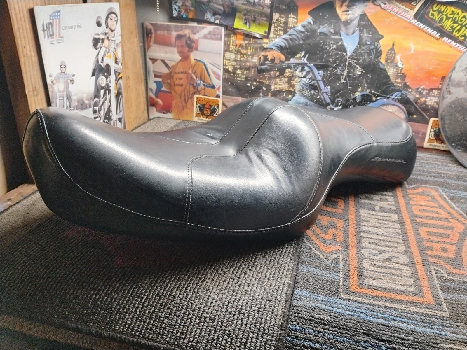 HARLEY DAVIDSON SPORTSTER SEAT DRIVER PASSENGER PILLION CUSTOM 1200 883 ROADSTER
