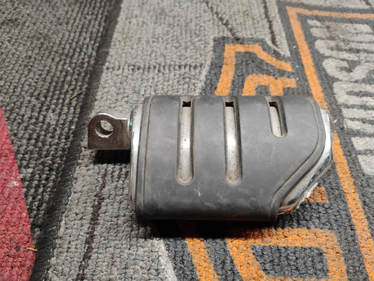 Chrome & Rubber Right Footpeg For Harley Davidson