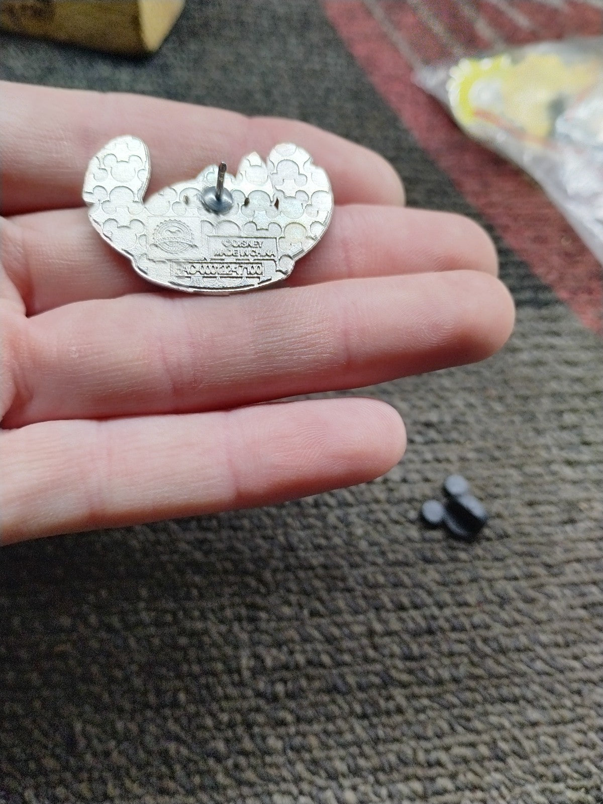 Disney Trading Pin Stitch Nervous Emoji Blitz Booster Lilo