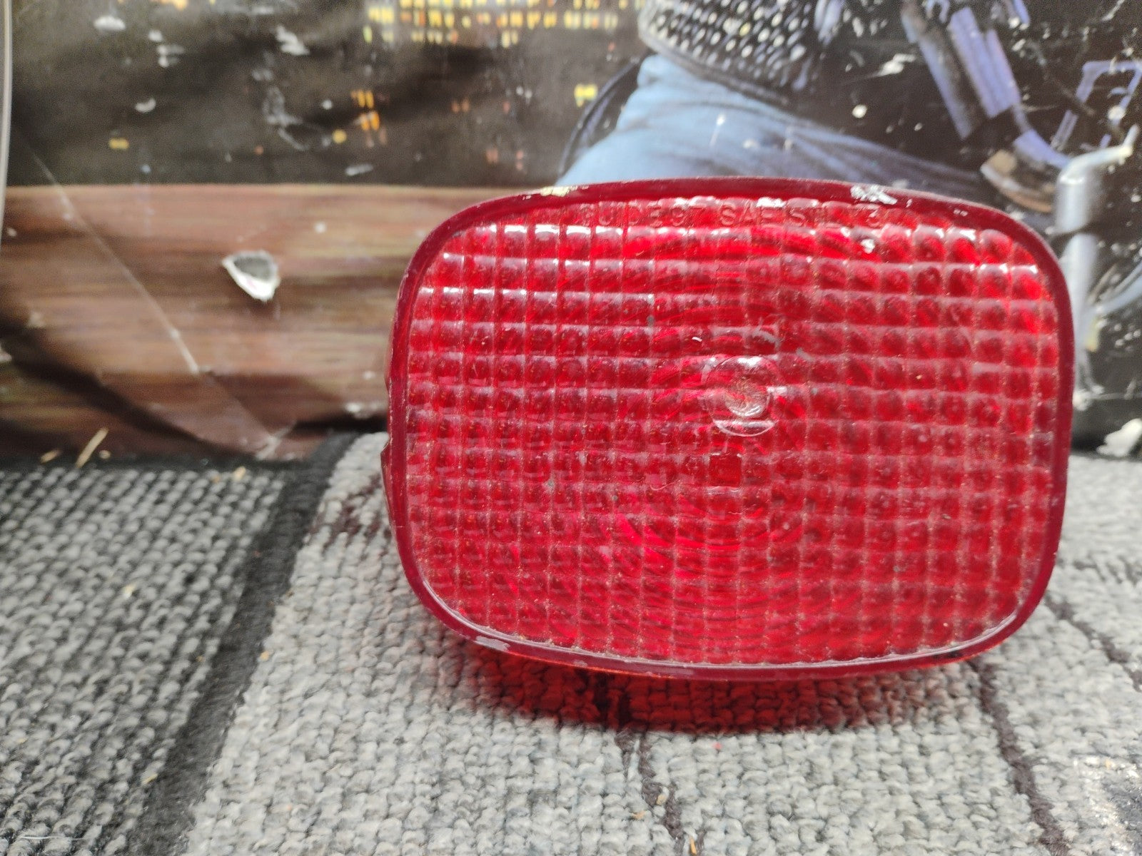 Harley- Davidson Tail Light Assembly Lens  Sportster Dyna Softail Road Glide 