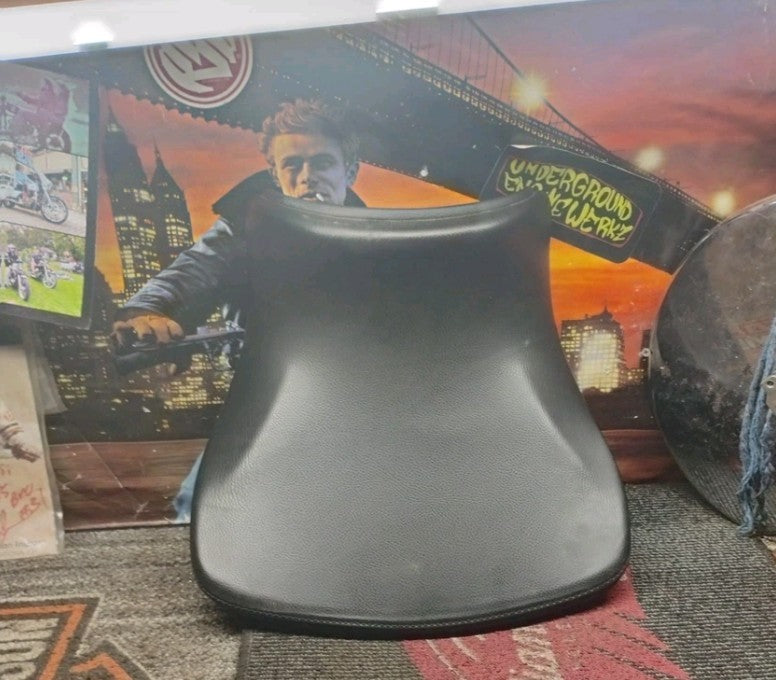 Genuine OEM BMW R1200RT Low Heated Seat BMW 52538544786 R1200RTW Low Front Seat