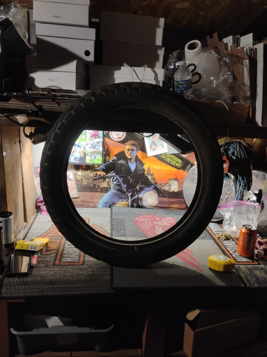 Nos 1969 Vintage Roadmaster Tt100 19in vintage motorcycle tire for display nos