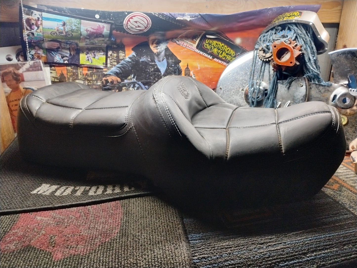 OEM Honda Goldwing GL1200 Seat Saddle Driver Passenger 1983–1987 GL 1200