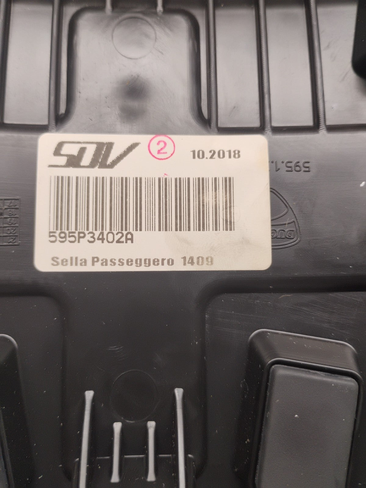 Ducati Panigale V4/ V-2 streetfighter V-4/V-2 Seat Passenger