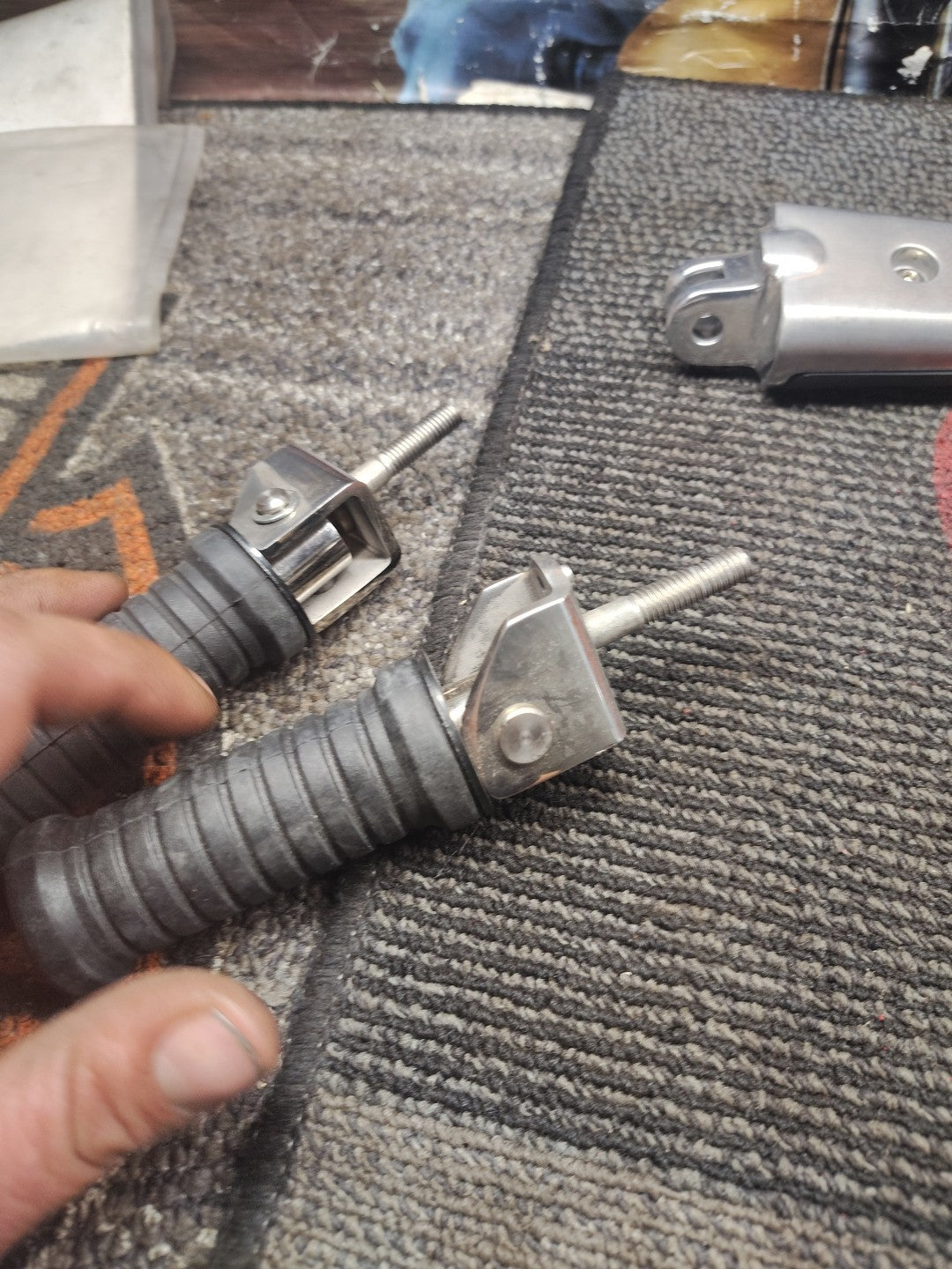 Triumph Adventurer 900 Front& Rear Footrests Oem  A9701110