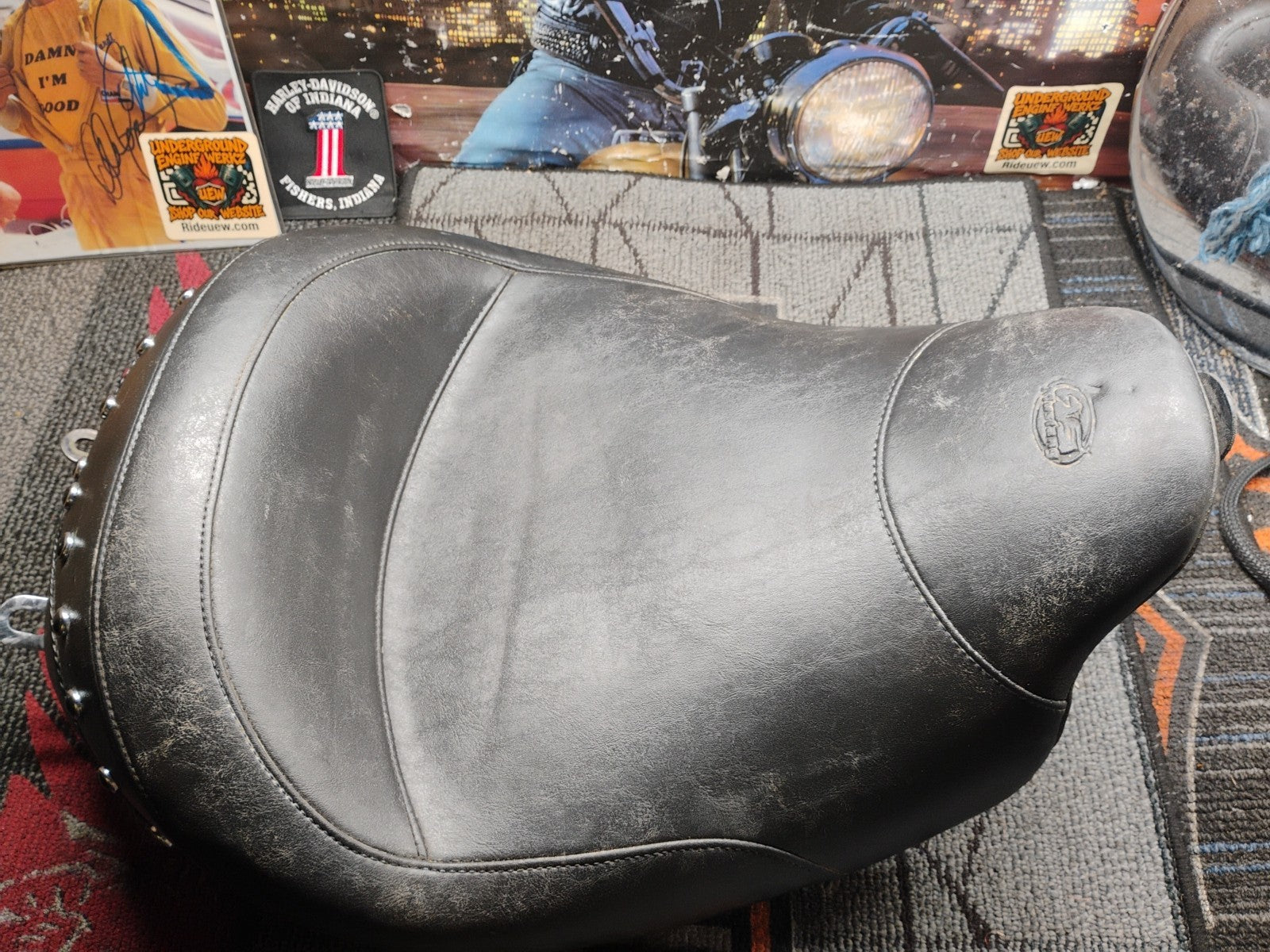 Mustang - 76028 - Studded Solo Seat, Black Studs