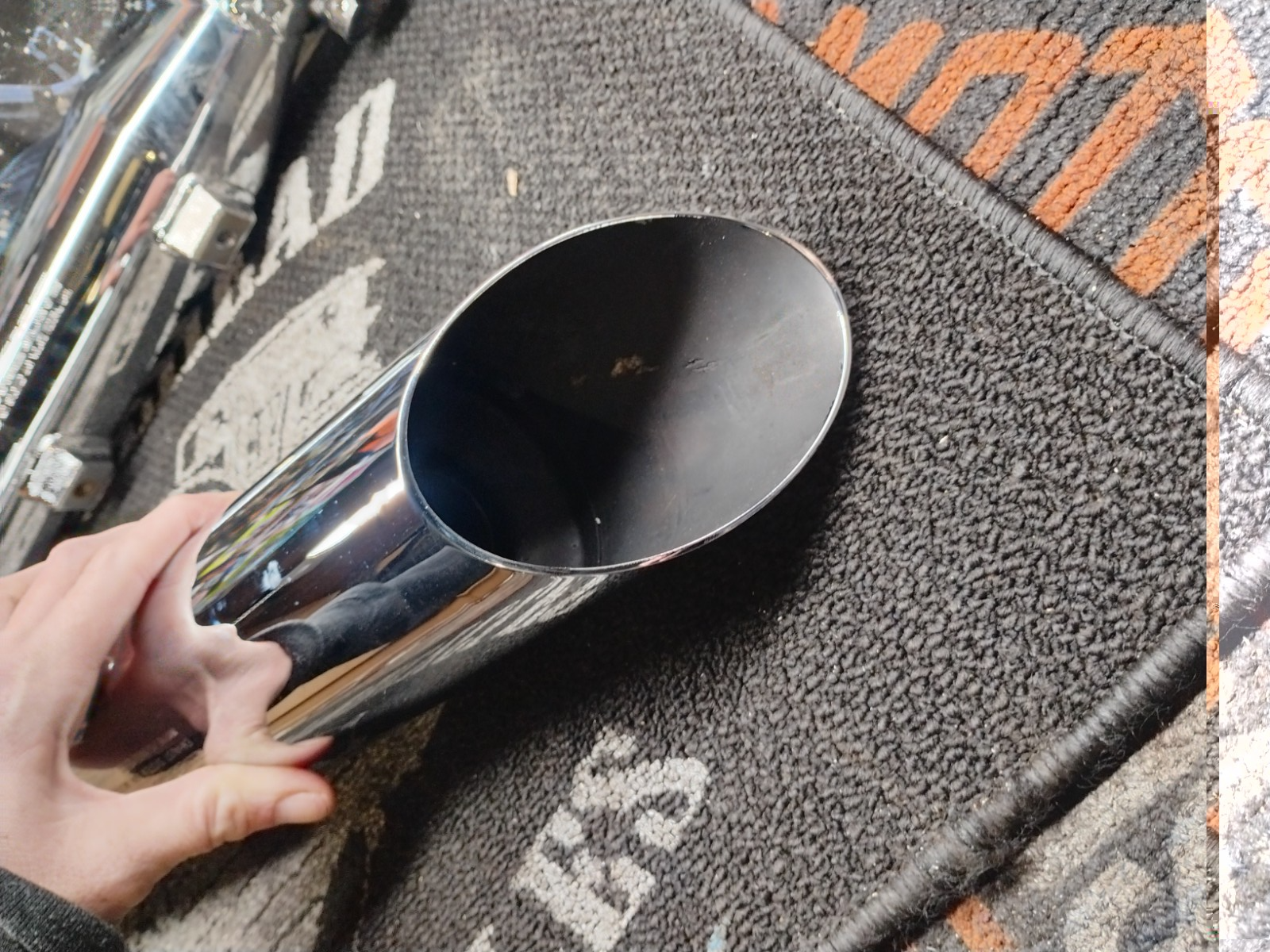 Harley-Davidson OEM Shorty Dual Rear Silencer Muffler 80391-04