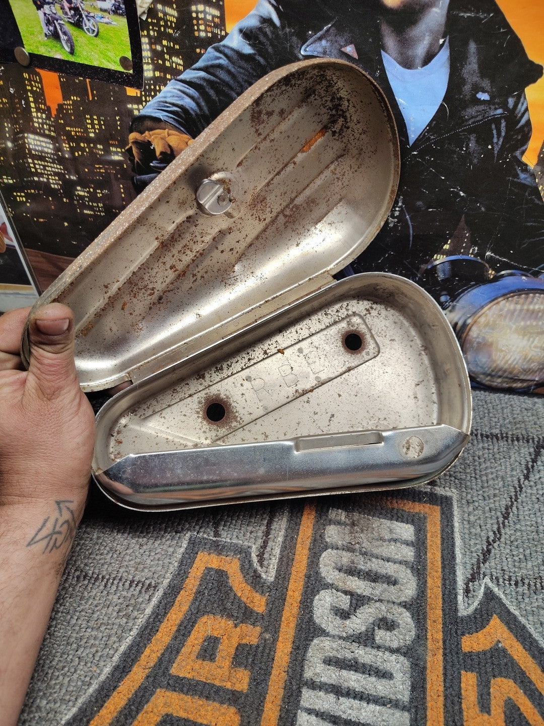  Crusty 1955 Harley Panhead Flathead Knucklehead EL FL UL OEM *2252A Tool Box 