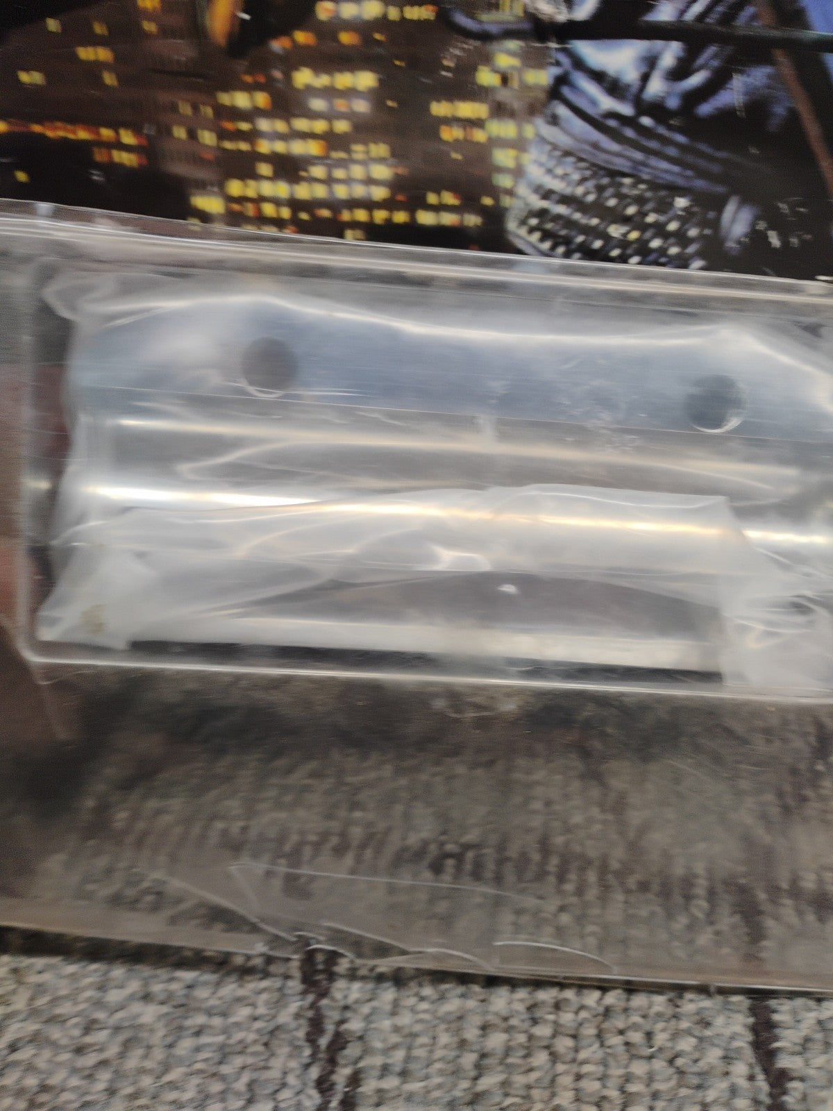 Chrome Smooth 1 Piece Handlebar Riser Top Clamp for Harley-Davidson models