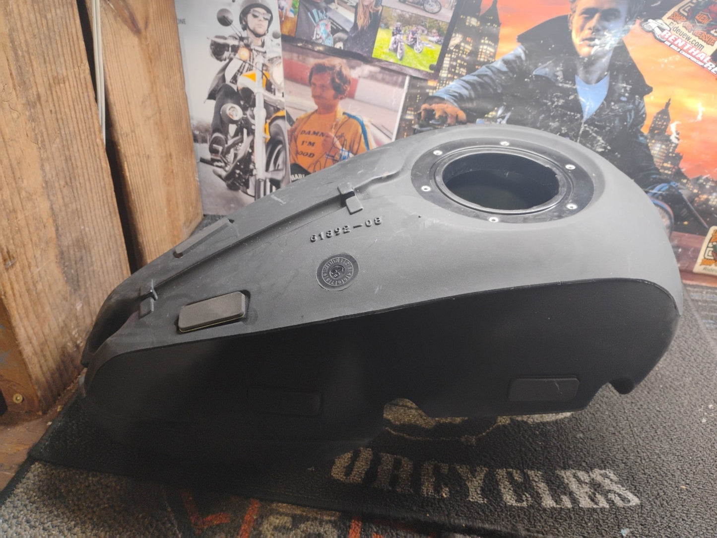 OEM Harley-Davidson Sportster XR1200 XR1200X Inner Fuel Gas Tank 61392-08  Price