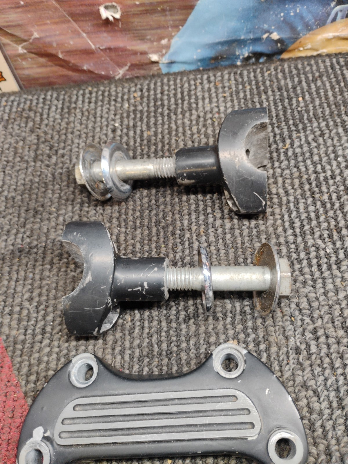 Harley Davidson Sportster 883 & 1200 & Dyna Chrome Handlebar Bar Riser Clamps