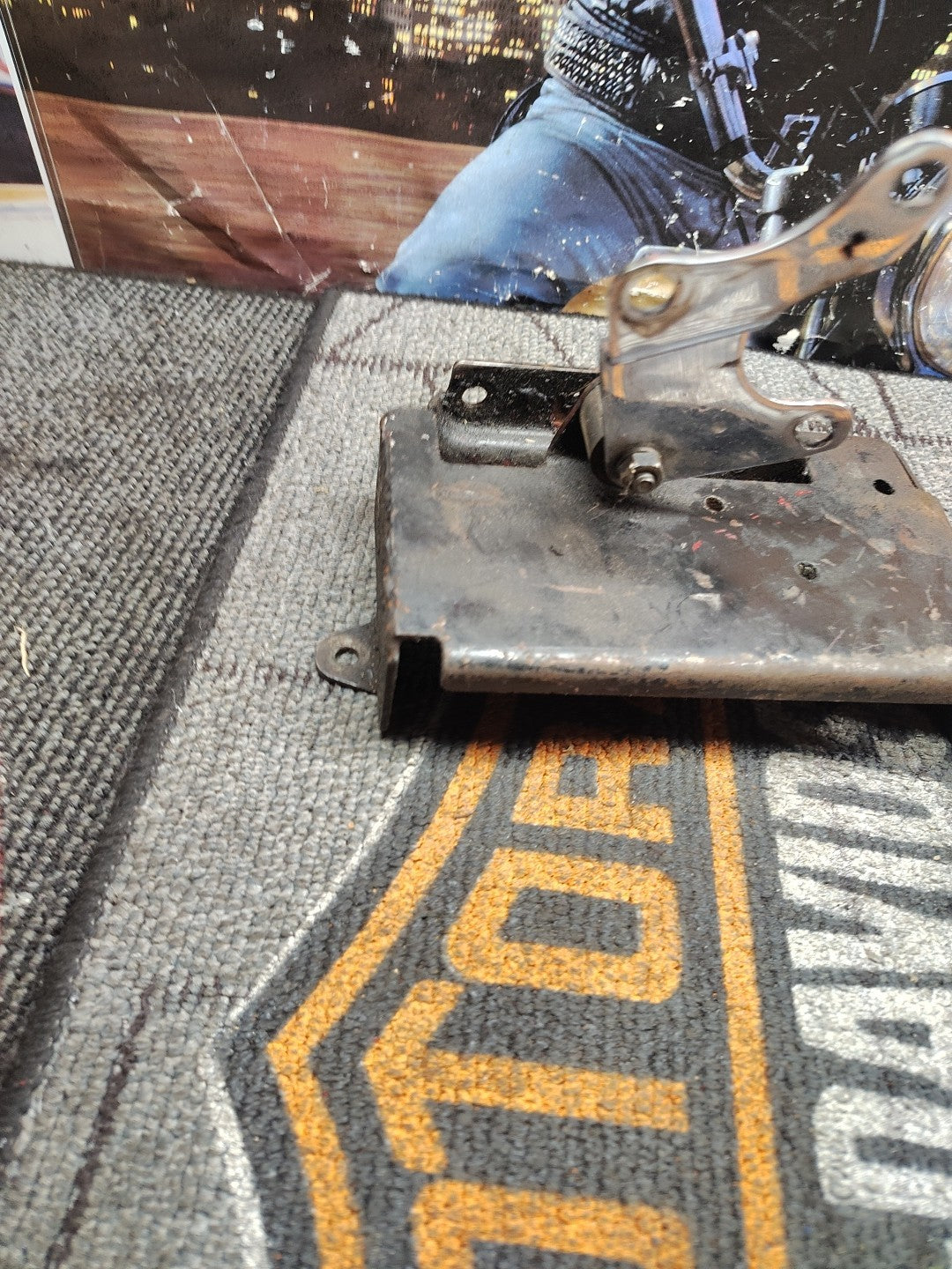 1981 Harley Shovelhead FXS 1340 superglide Lowrider *2783 Battery Box 