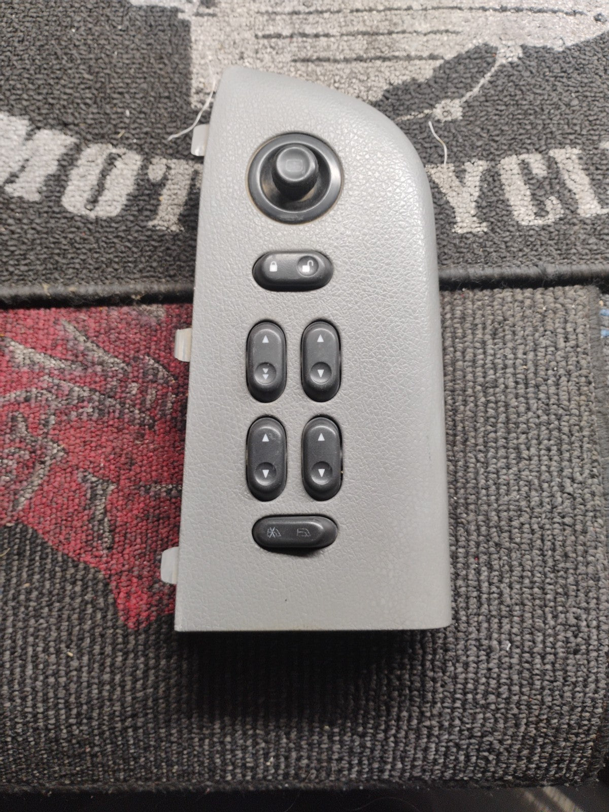 04-08 Ford F-150 LH Driver Side Power Master Window Control Switch OEM Gray Grey