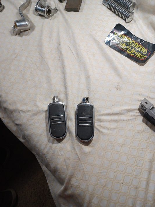 Harley Streamliner Foot Peg Kit Dyna Sportster 50211-04 K260