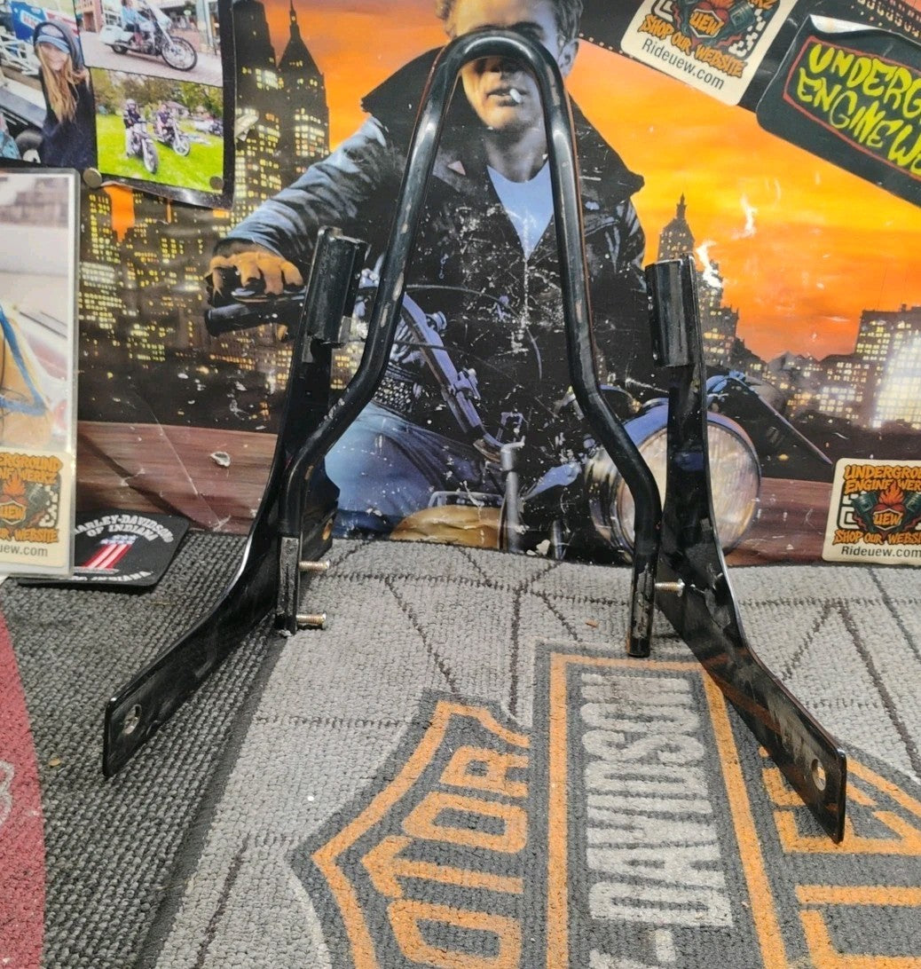  HARLEY- DAVIDSON 2006-2017 DYNA STREET BOB & SUPER GLIDE SISSY BAR 