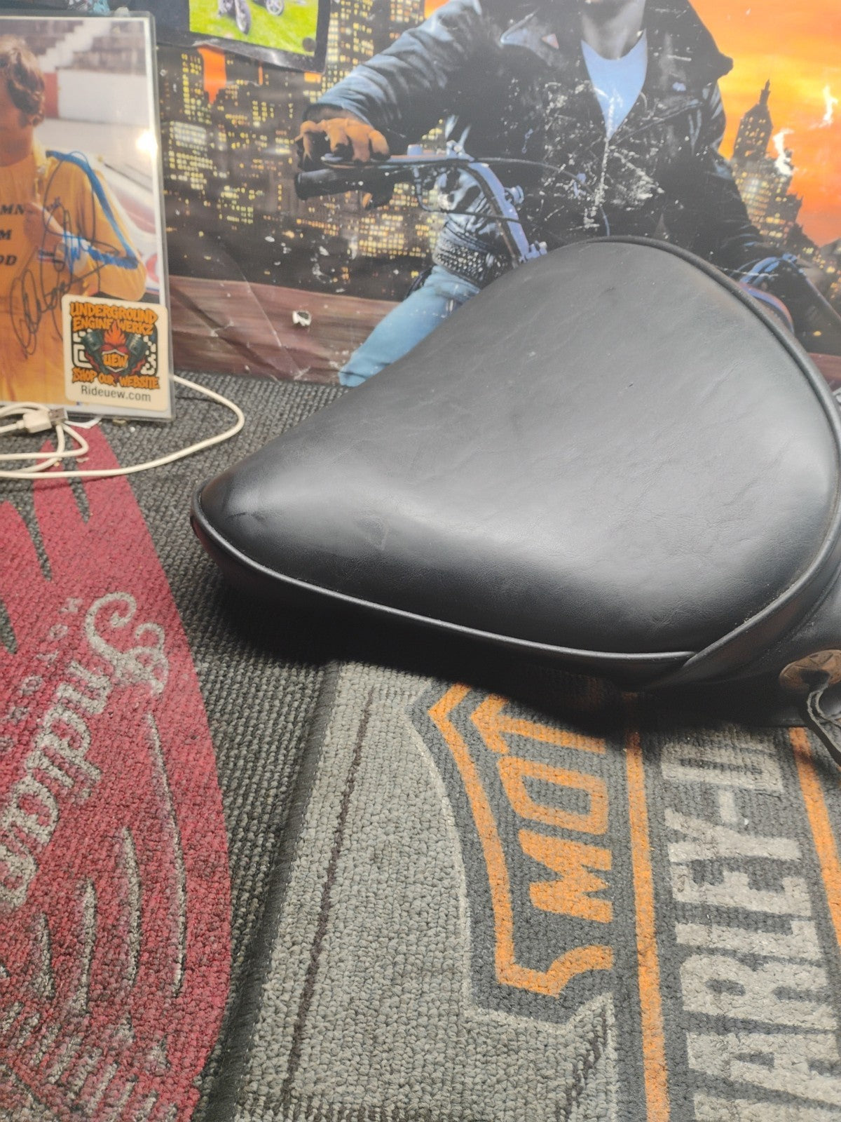 LE Pera Moto Motorcycle Motorbike Spring Mounted Solo Seat Skirt & Conchos