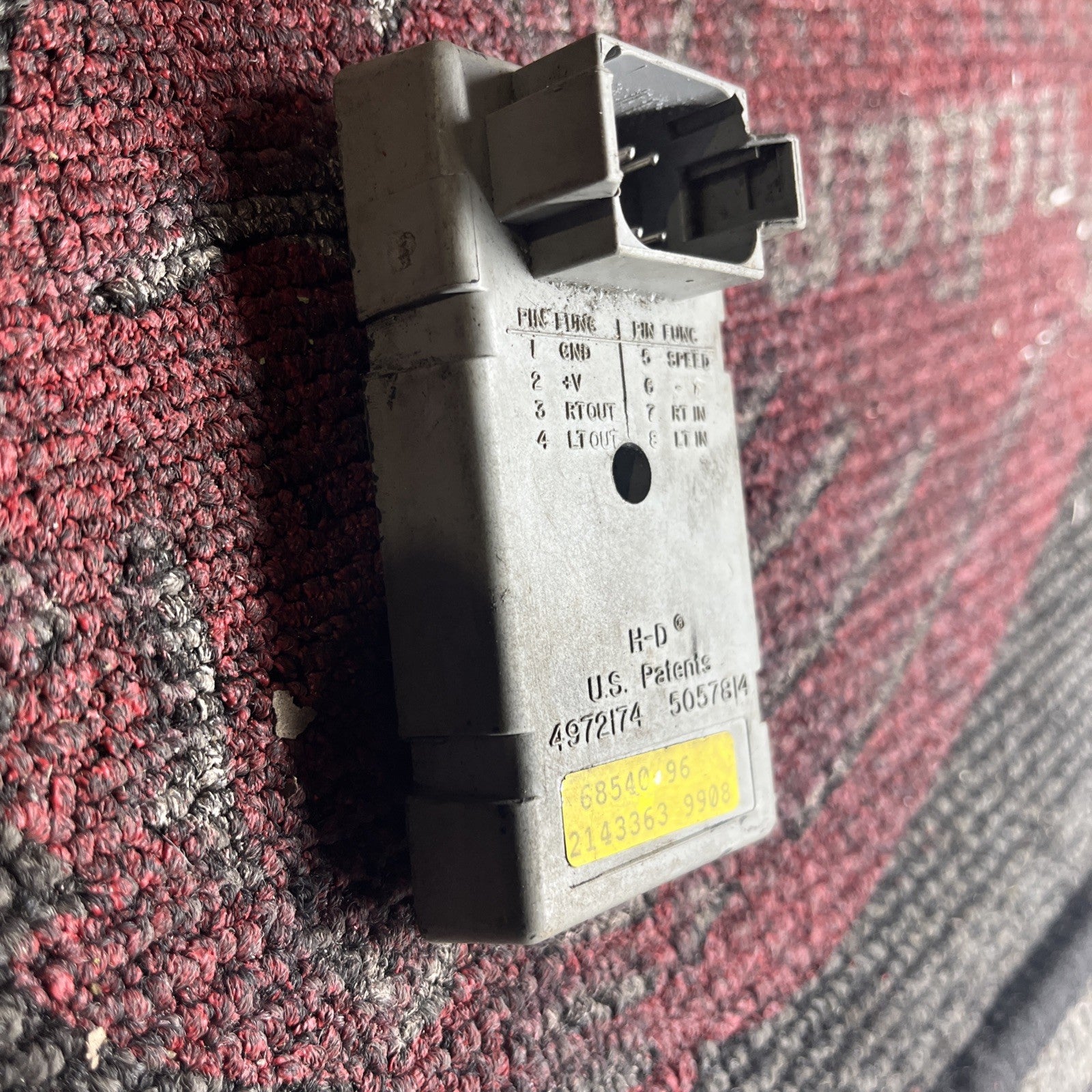 Harley-Davidson 2000 Softail Fat Boy Turn Signal Control Module 68540-96 